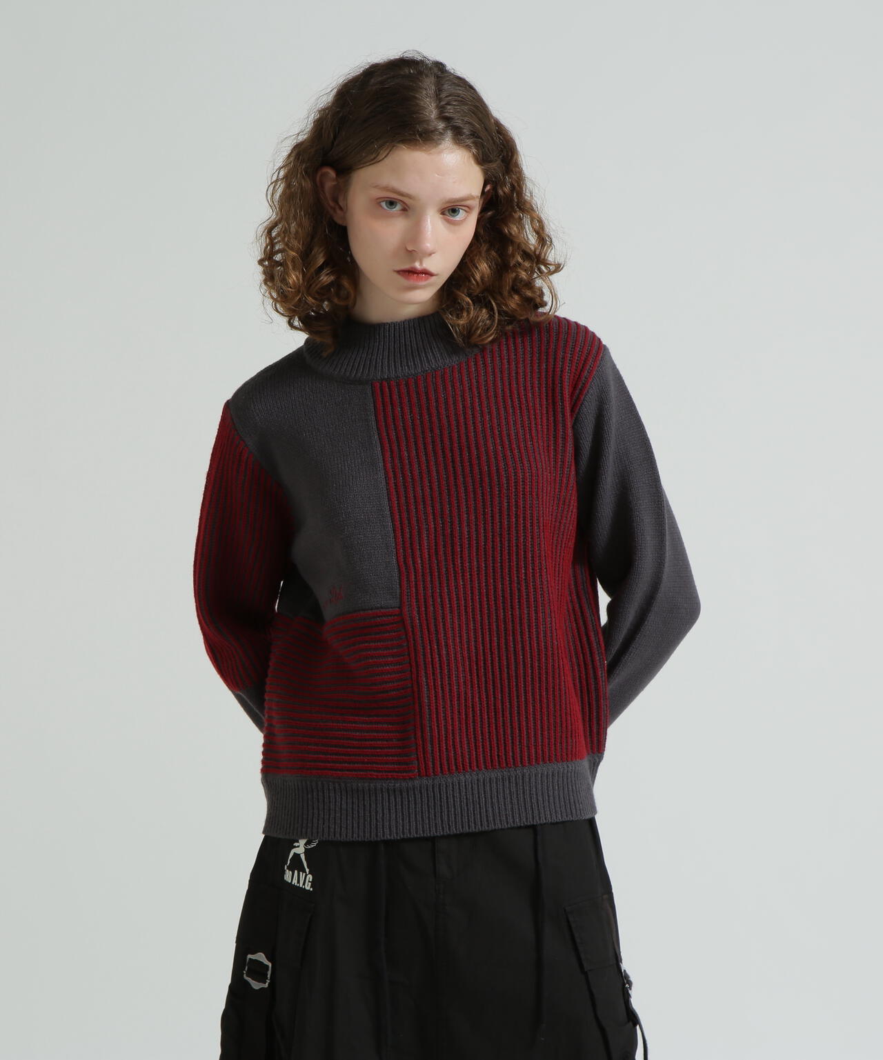 《直営店限定》MELANGE SWITCHING KINT PULLOVER/メランジニット