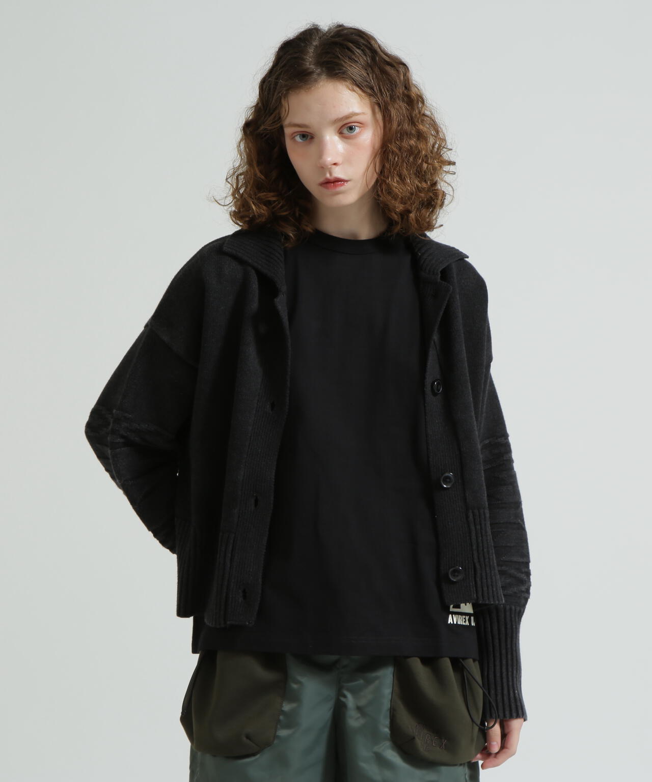 《直営店限定》GARMENTDYED CARDIGAN