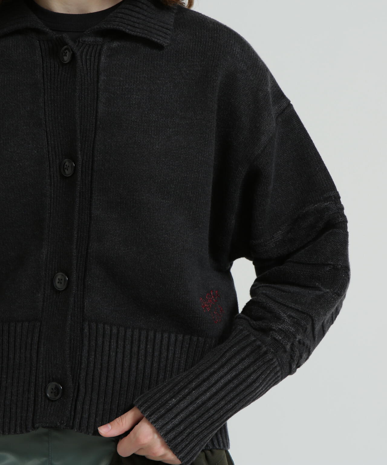 《直営店限定》GARMENTDYED CARDIGAN