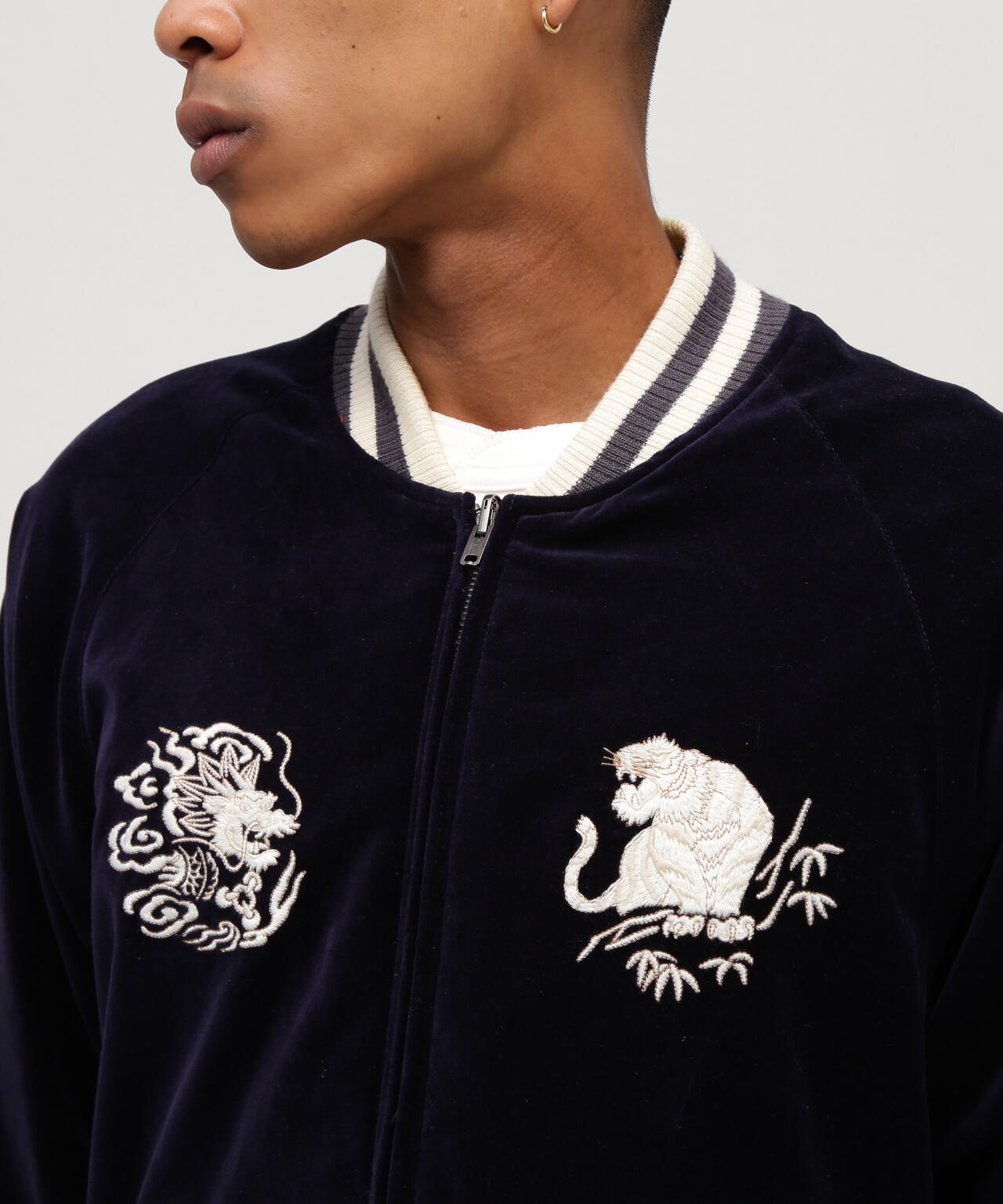 SOUVENIR COLLECTION》VELVETEEN SUKA JACKET | AVIREX