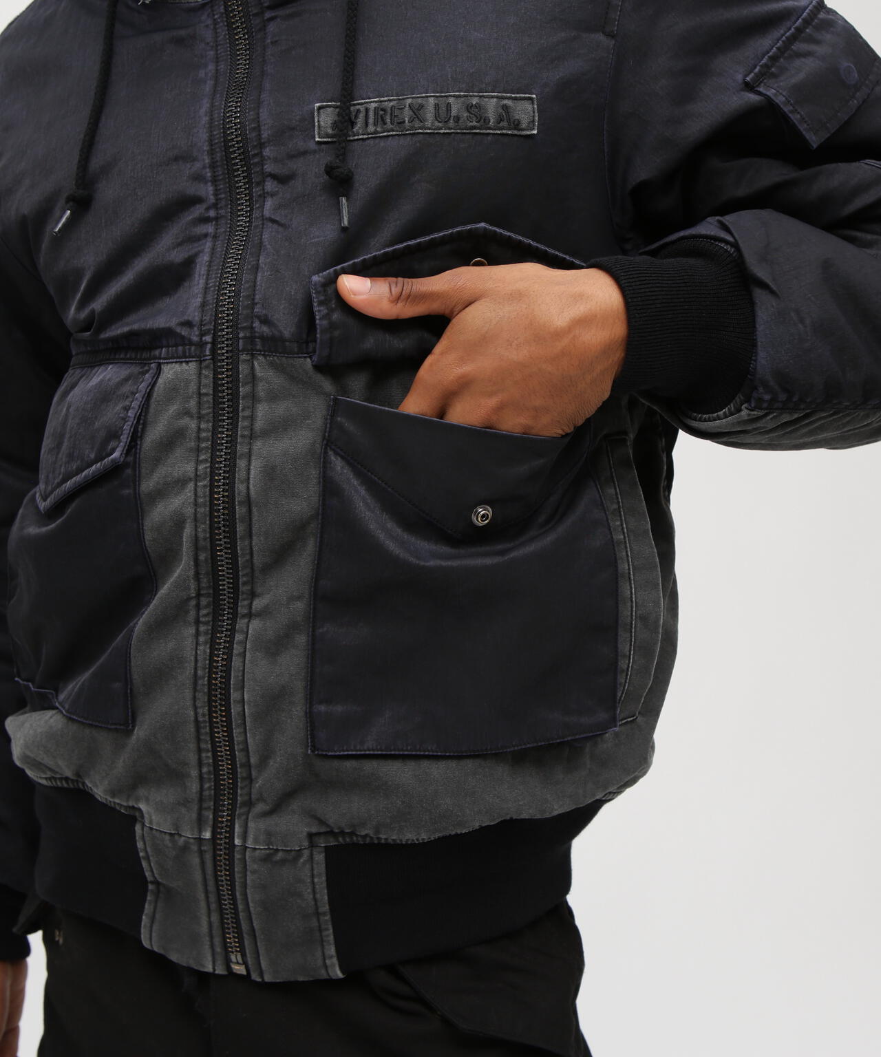 《直営店限定》FADE HOOD JACKET