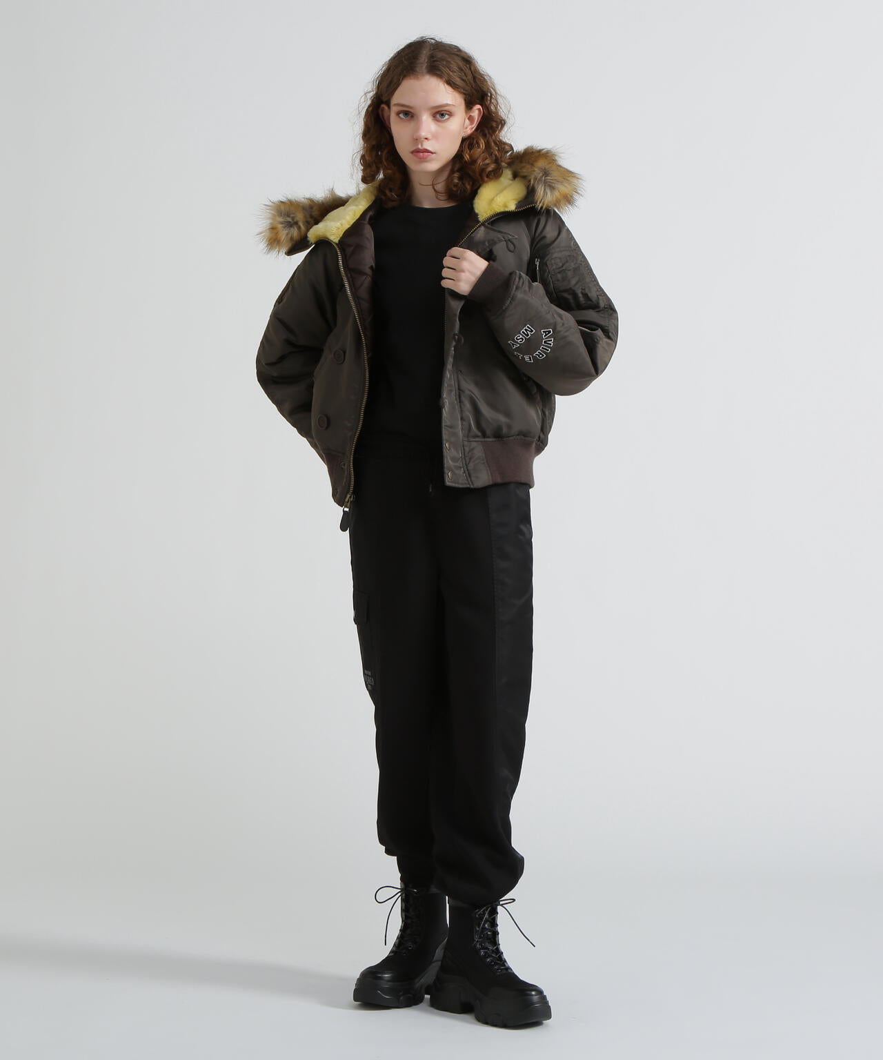 《AVIREX×MOUSSY》N-2B