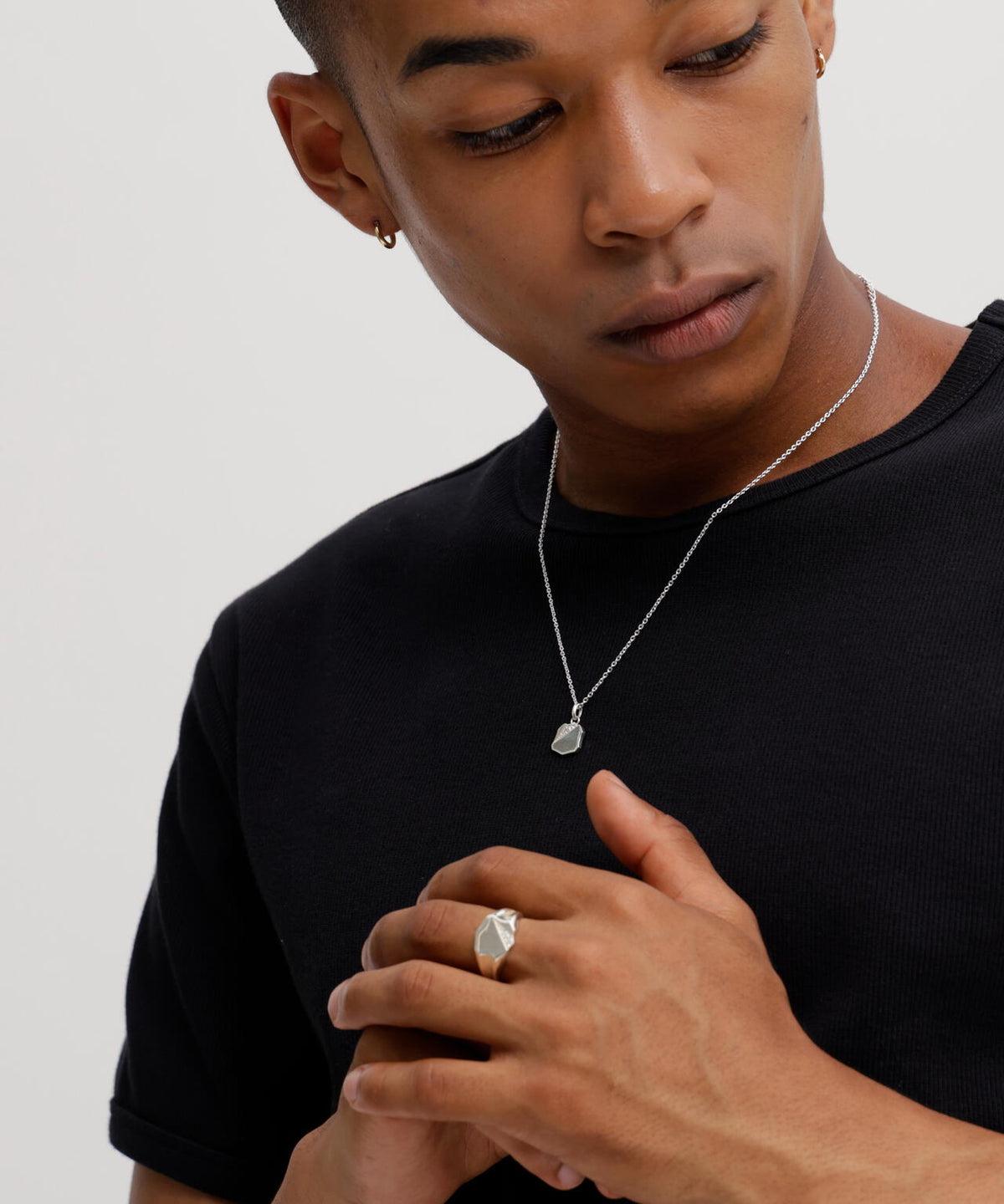 AVIREX × J.H.M CO.，LTD.》50th SIGNET RING | AVIREX 