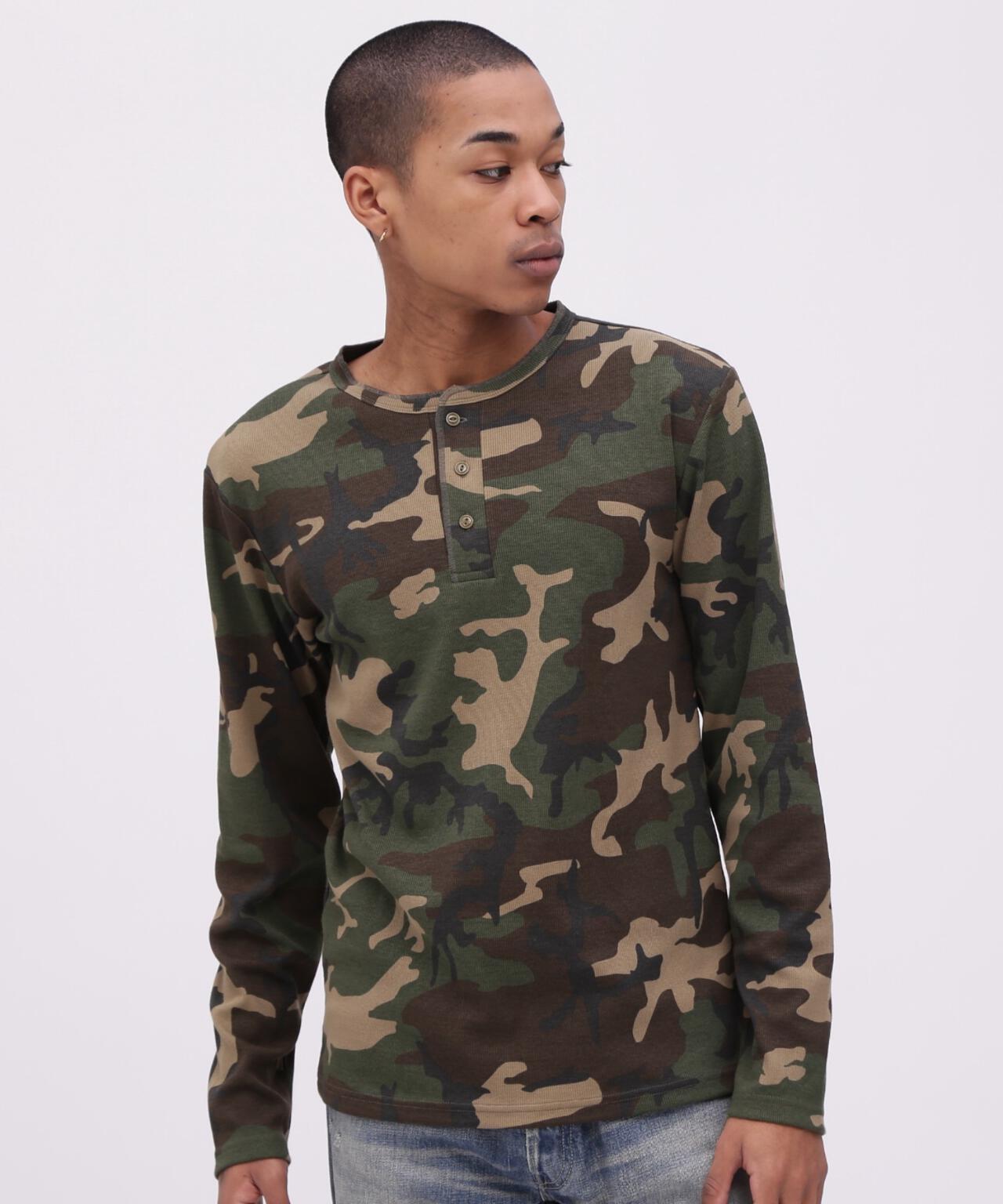 WEB限定》《DAILY/デイリー》 RIB L/S HENLEY NECK T-SHIRT CAMOUFLAGE
