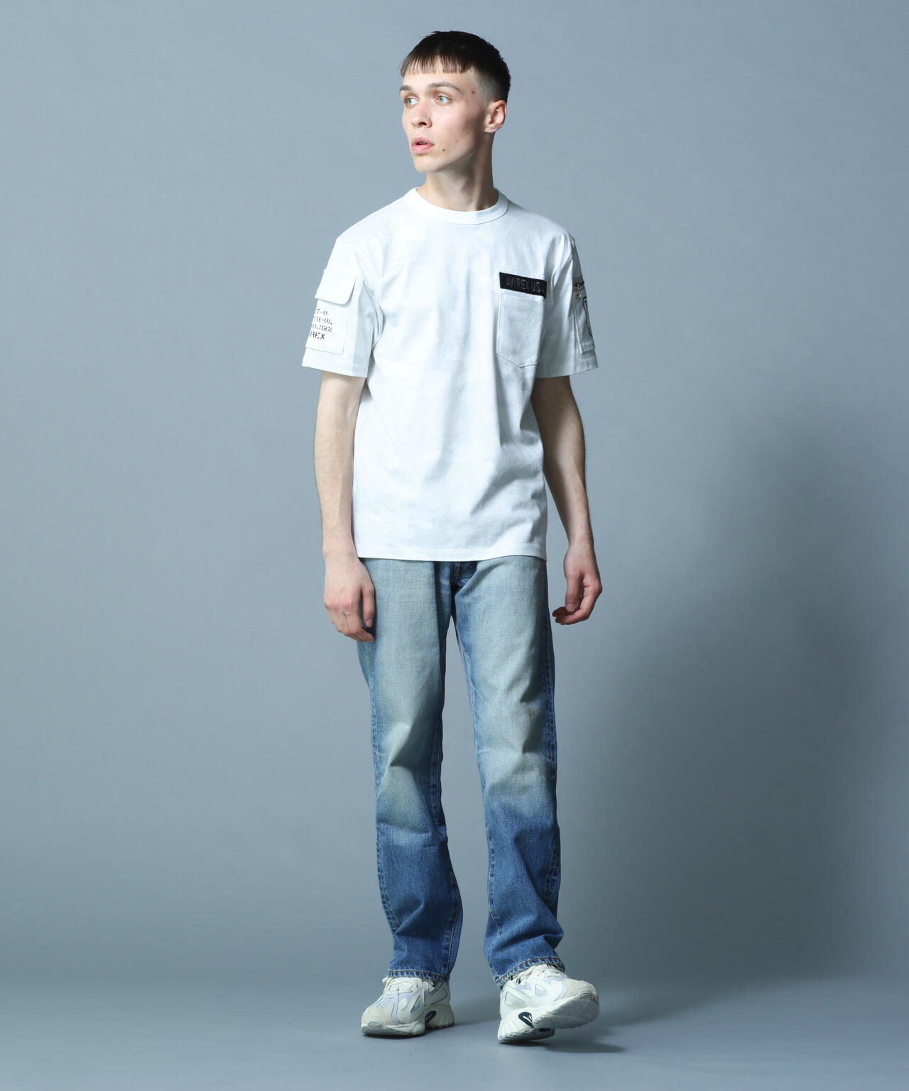 H178cm C82cm W 69cm H 86cm 着用サイズ：L