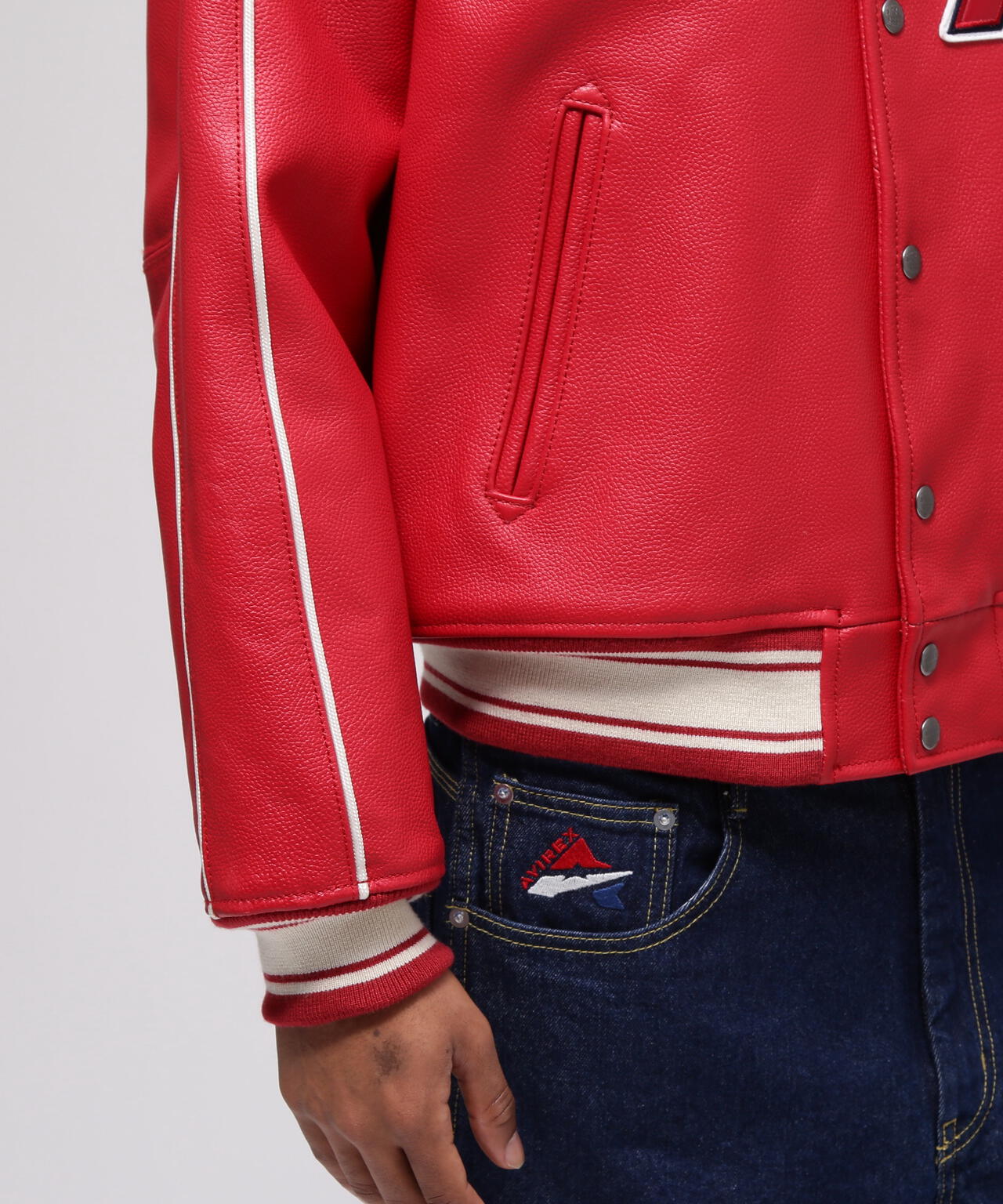 COW LOGO VARSITY JACKET | AVIREX（アヴィレックス） ｜【公式】通販