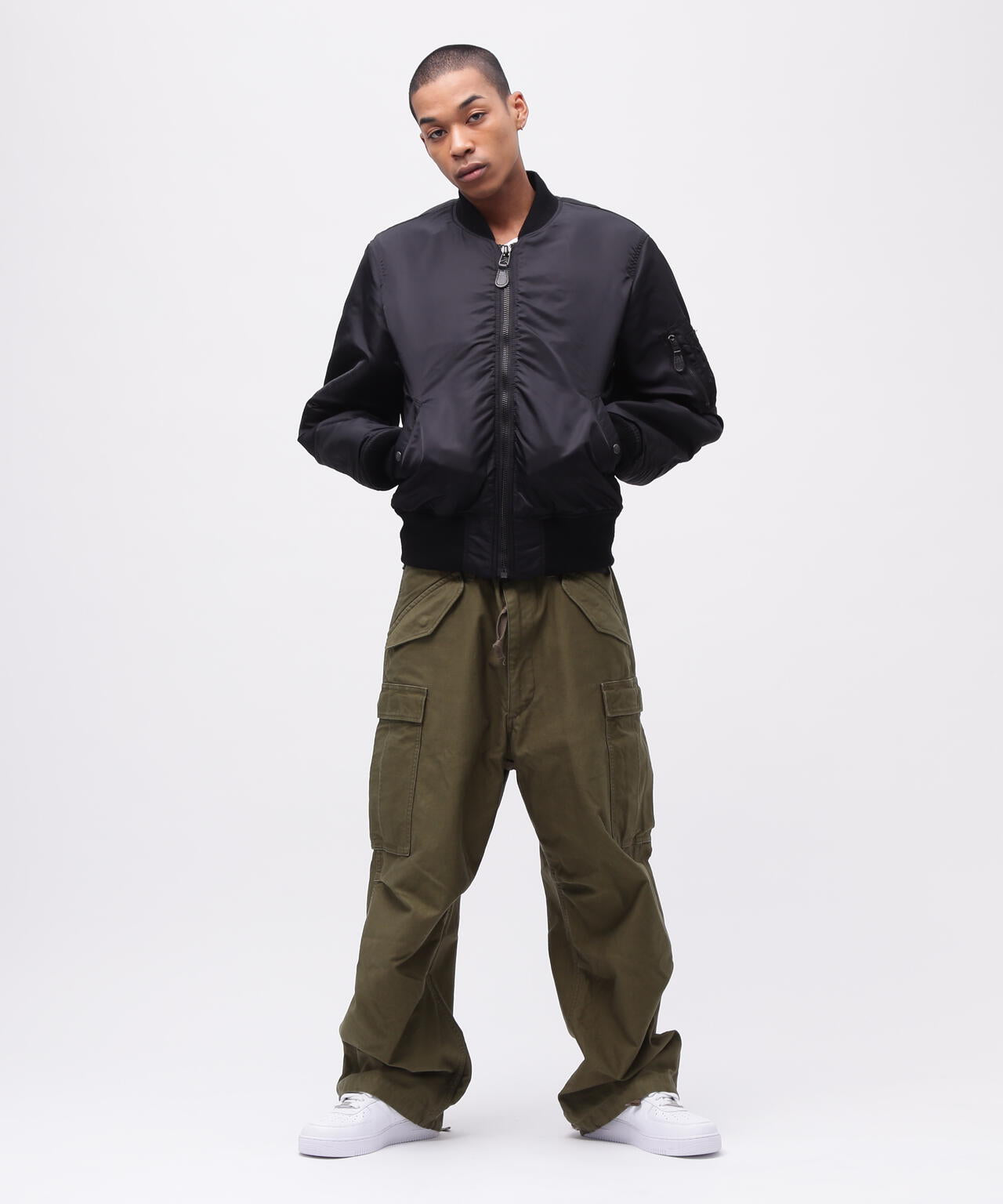 VINTAGE LINE》MA-1 MODIFIED COLOR | AVIREX（アヴィレックス