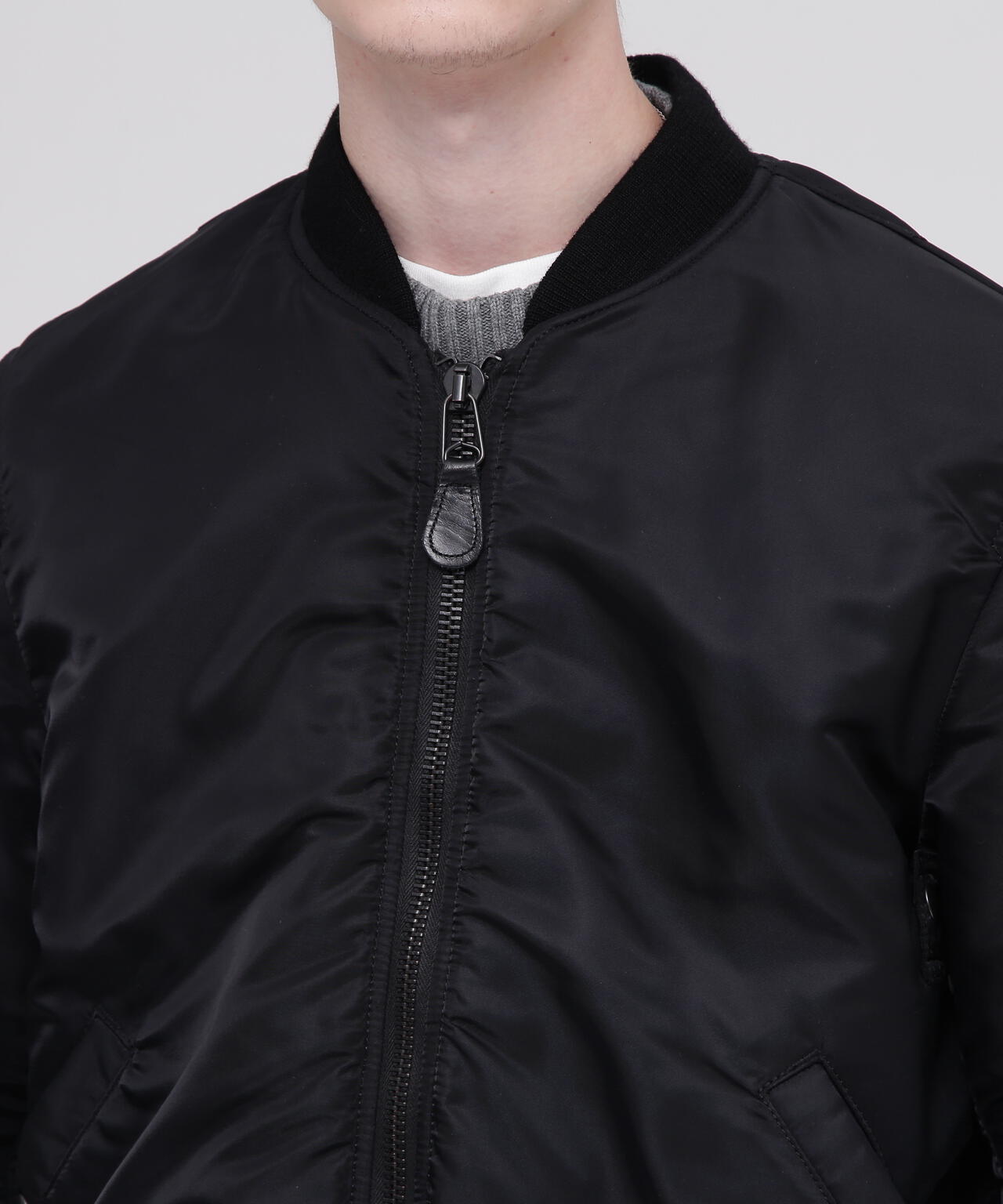 VINTAGE LINE》MA-1 MODIFIED COLOR | AVIREX（アヴィレックス