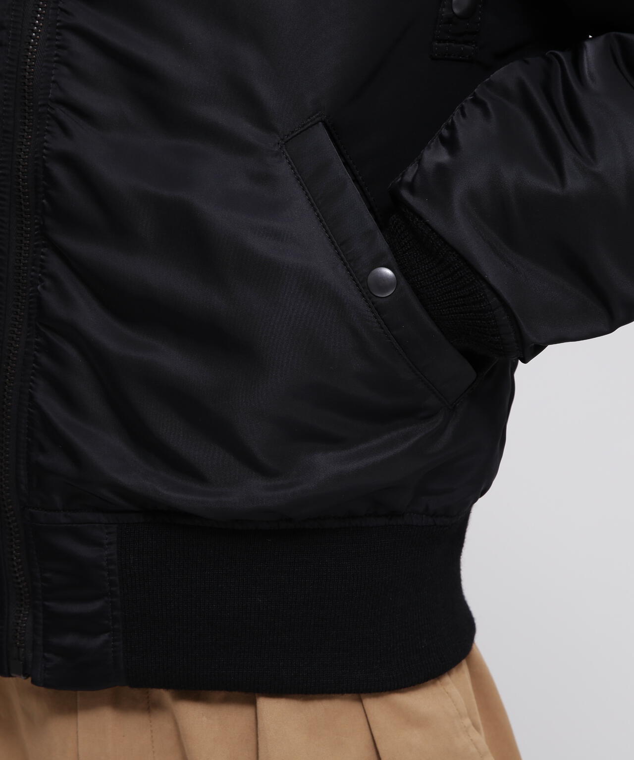 《VINTAGE LINE》MA-1 MODIFIED COLOR