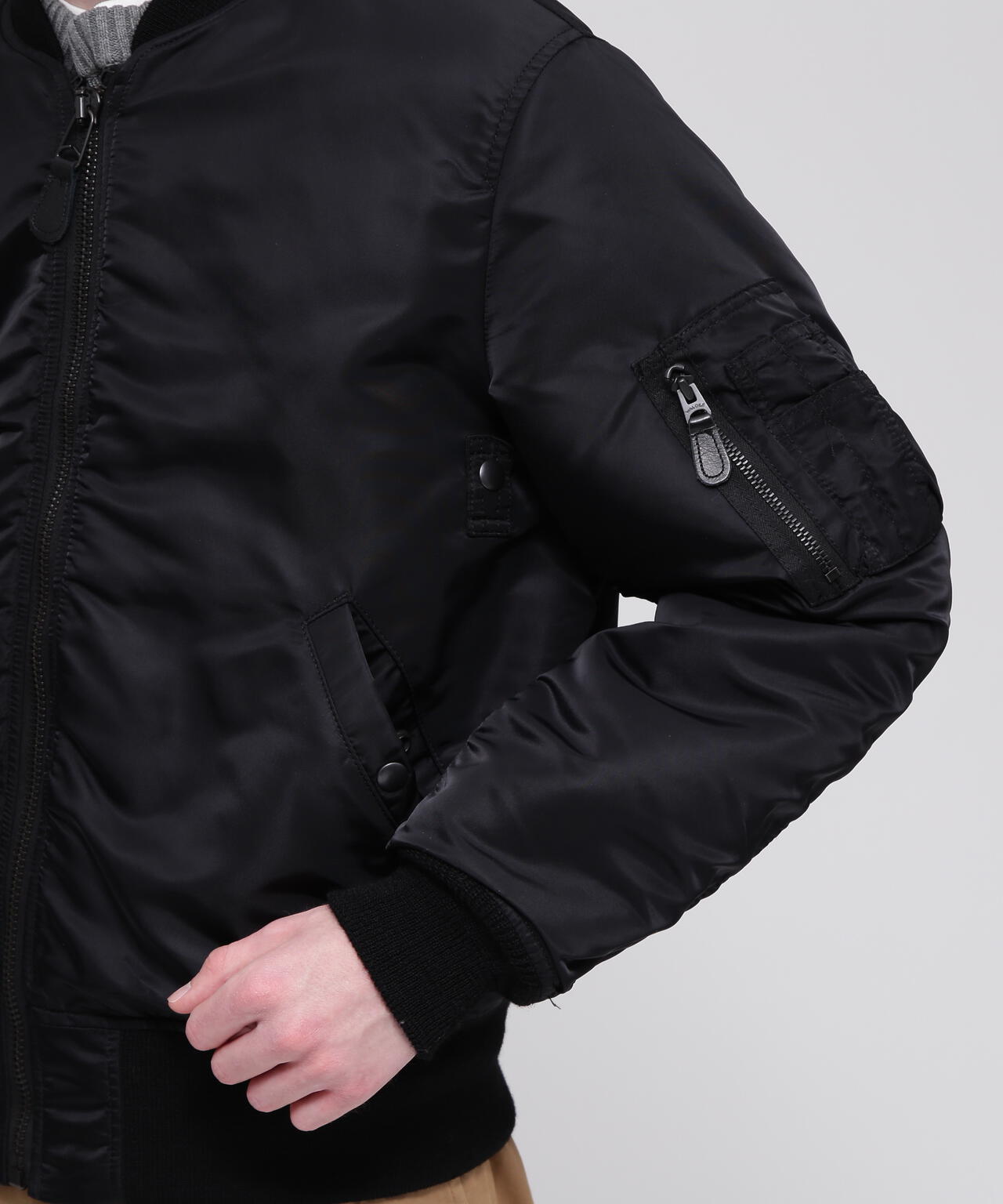 《VINTAGE LINE》MA-1 MODIFIED COLOR