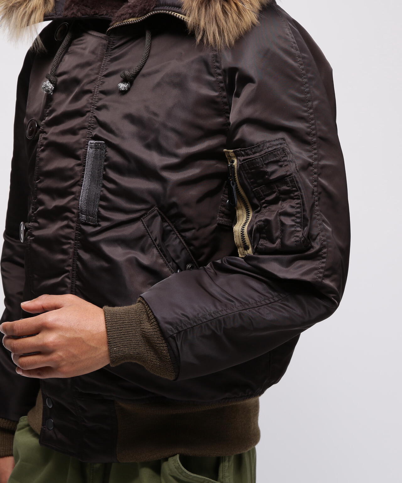 VINTAGE LINE》N-2B MODIFIED COLOR | AVIREX（アヴィレックス