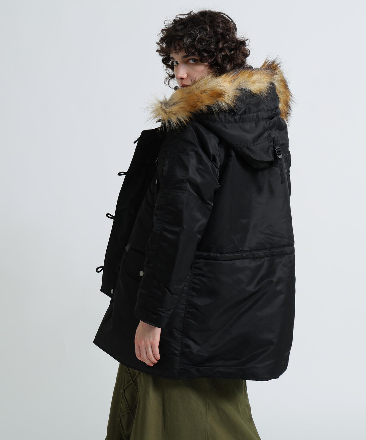 《WOMAN》N-3B COMMERCIAL