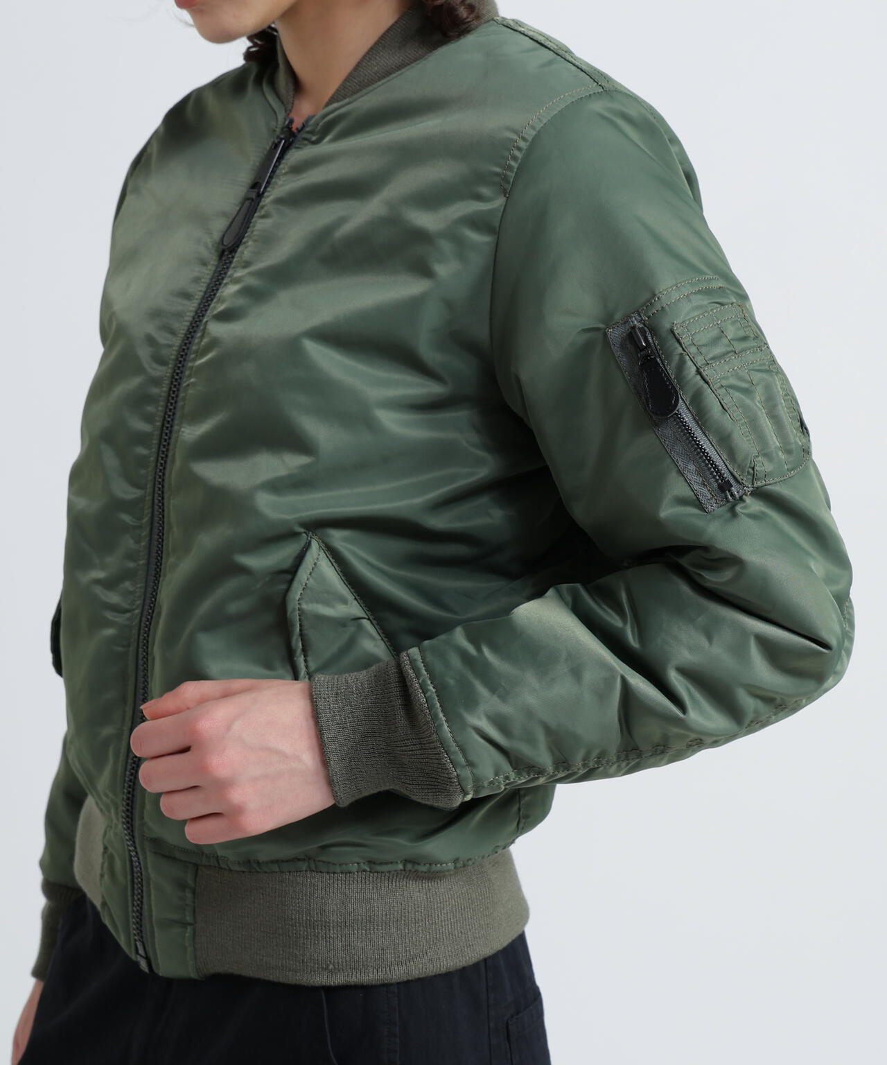 【☆極美品☆】ウルトラレア AVIREX レザーコートMカーキ 紳士の極上品 ☆極美品☆】ウルトラレア AVIREX レザーコートMカーキ 紳士の極上品