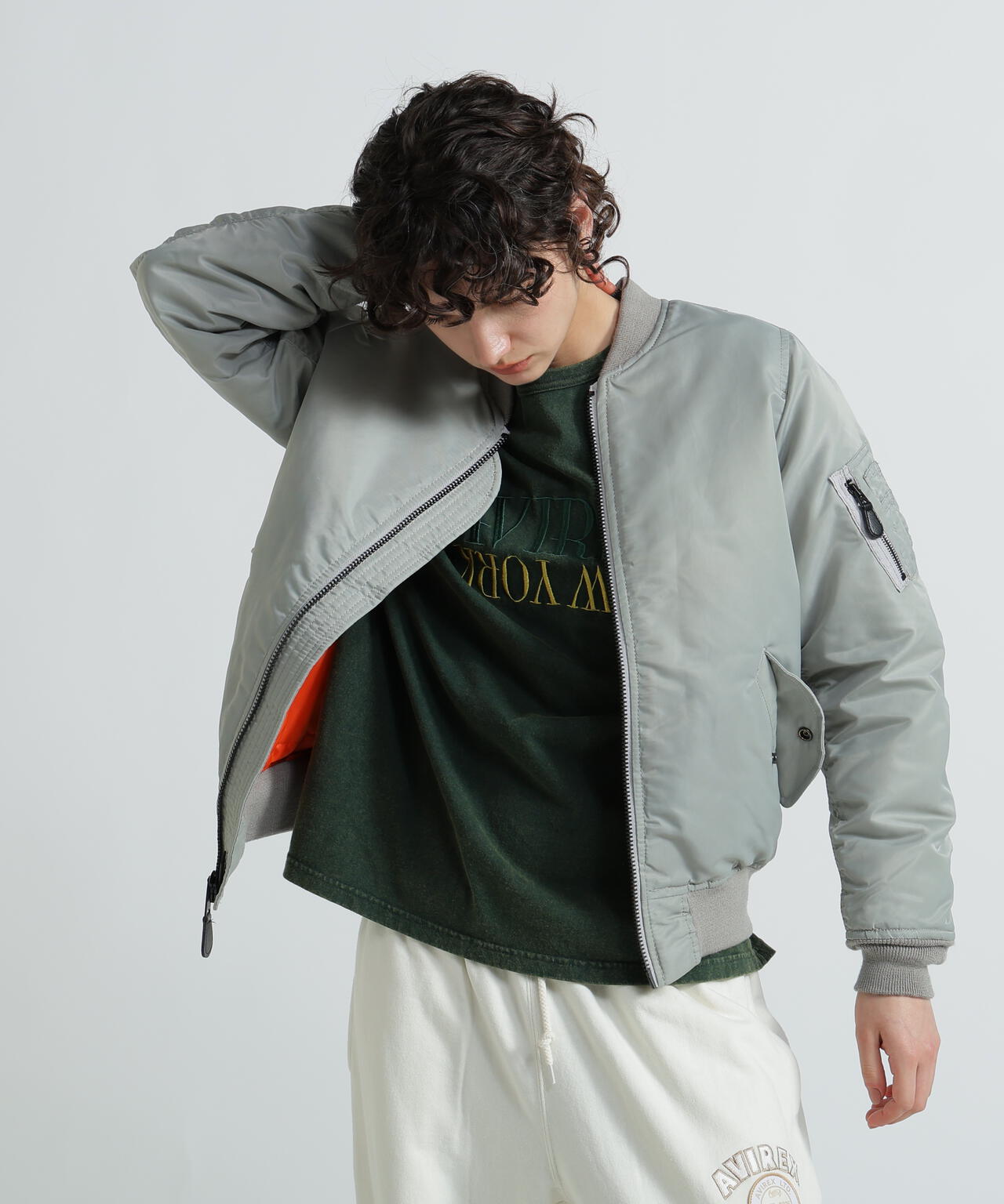 WOMAN》MA-1 COMMERCIAL LOGO | AVIREX（アヴィレックス