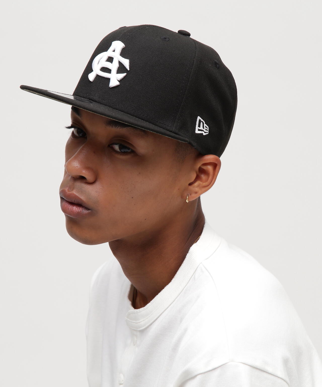 《AVIREX × NEWERA》50th AC CAP 9FIFTY