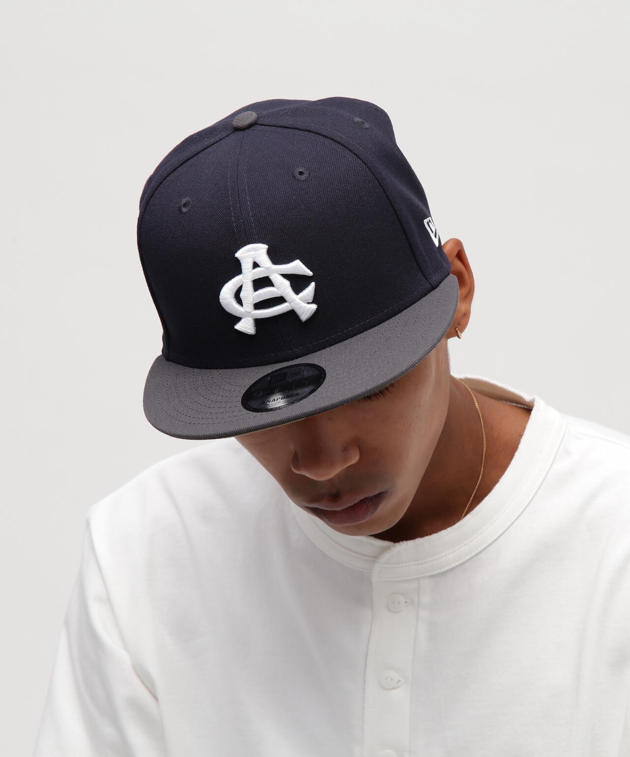 《AVIREX × NEWERA》50th AC CAP 9FIFTY