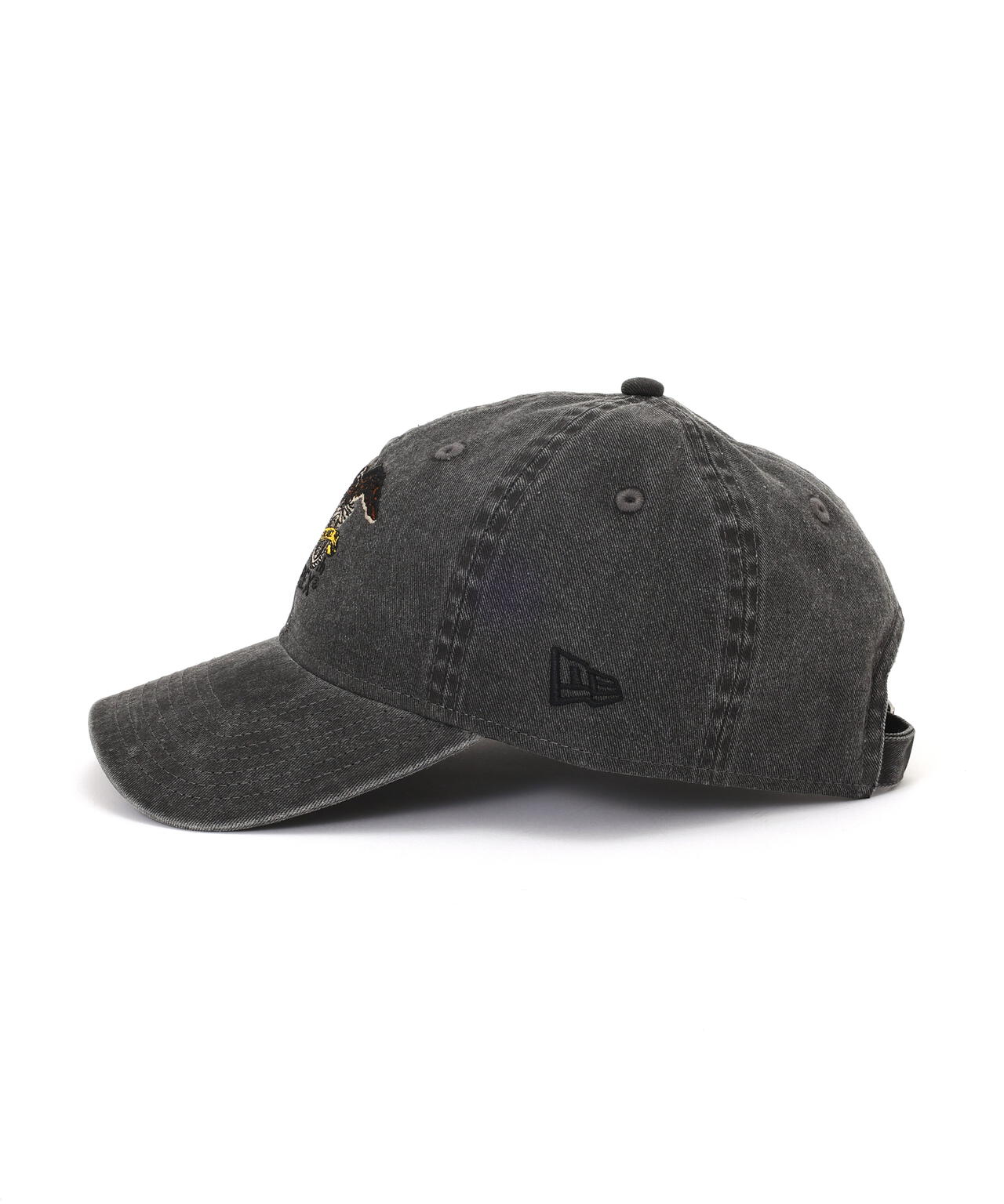 《AVIREX × NEWERA》 50th EAGLE CAP 9TWENTY
