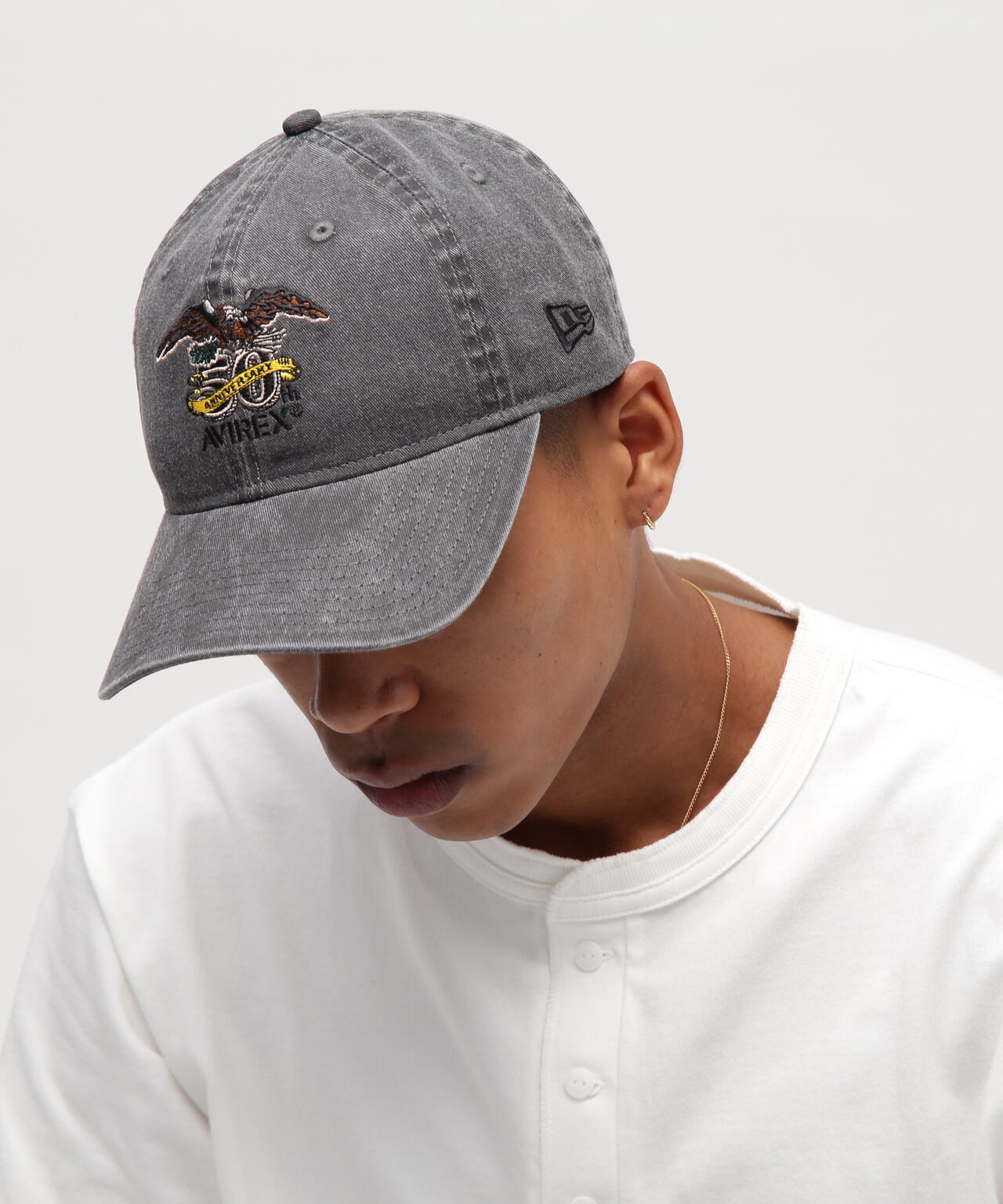 《AVIREX × NEWERA》 50th EAGLE CAP 9TWENTY