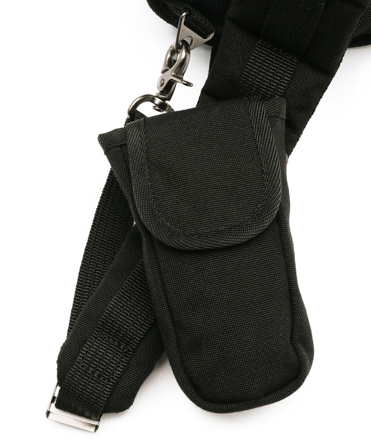 EAGLE ONE SHOULDER BAG / AVX305