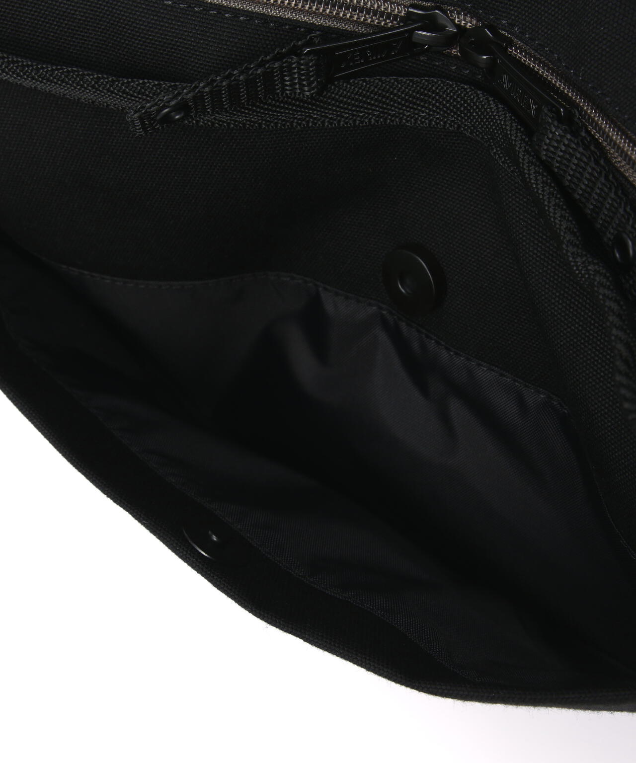 TOP GUN 3 SHOULDER BAG