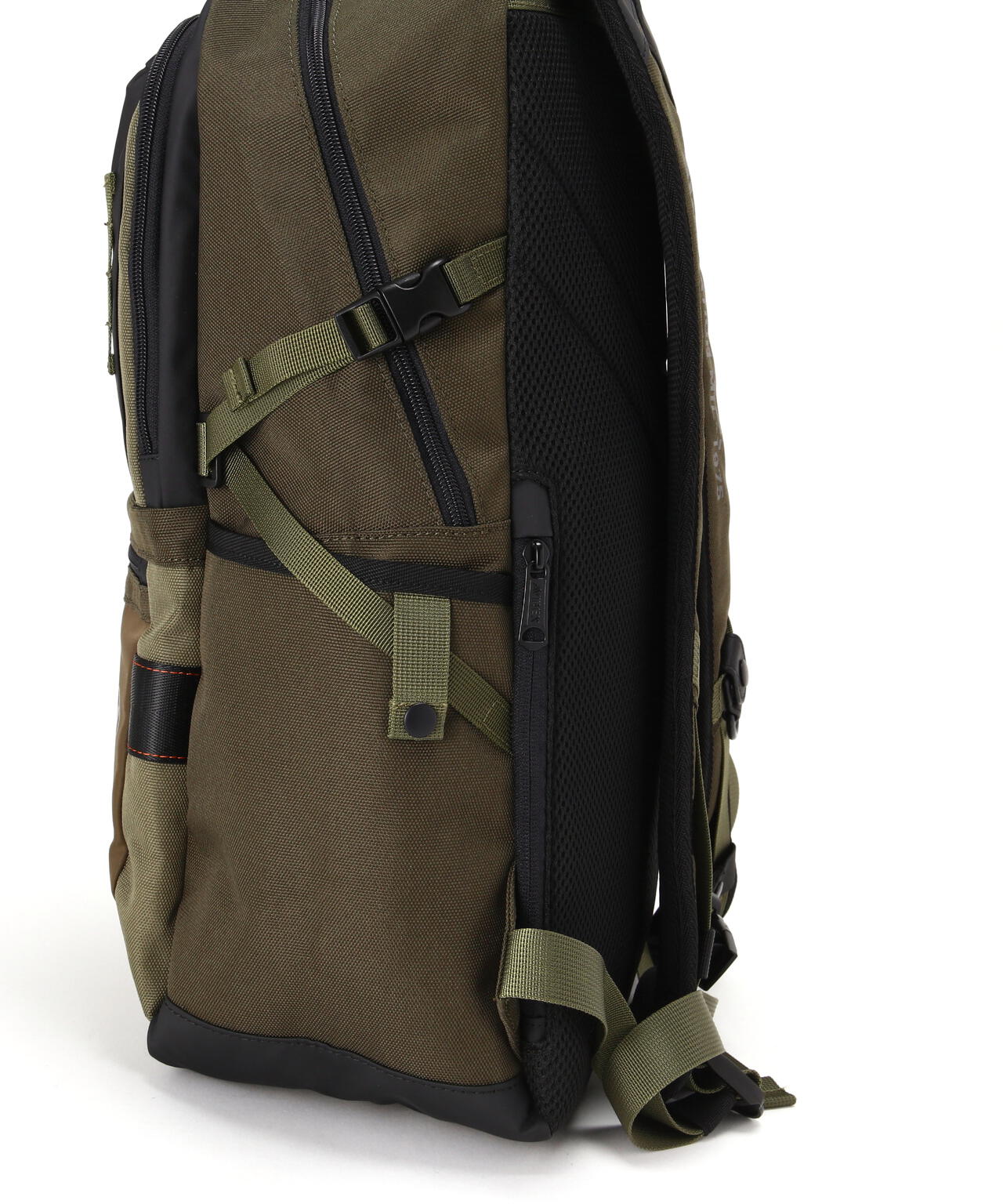 REGLESS DAY PACK