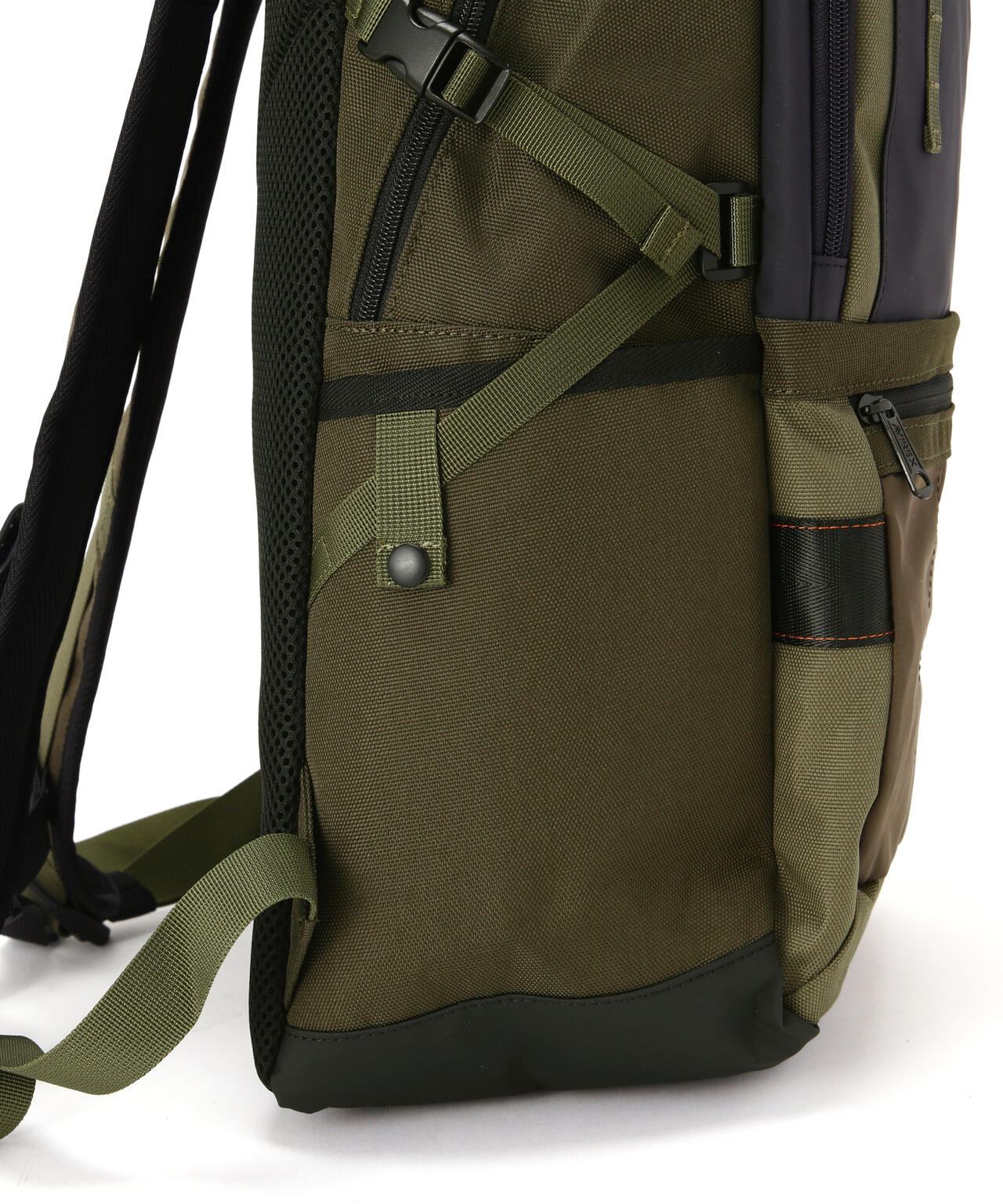 REGLESS DAY PACK