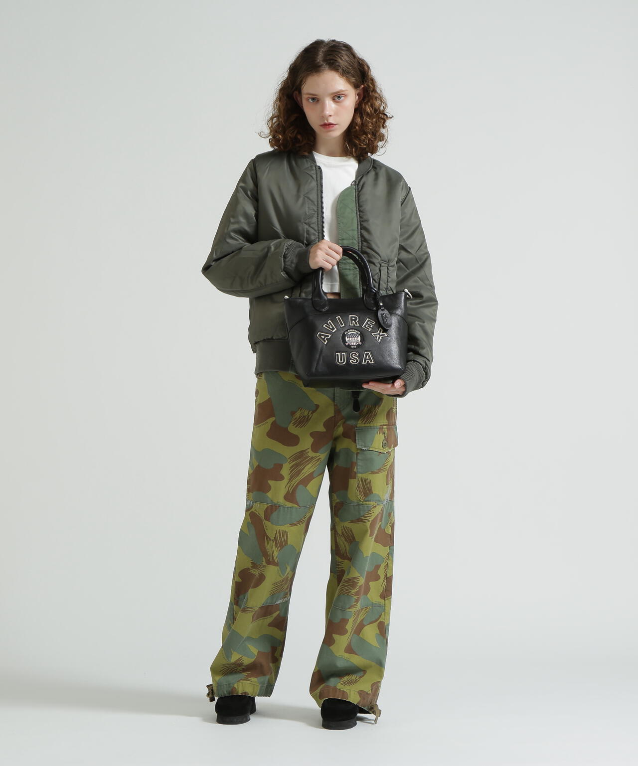 《直営店限定》VARSITY LEATHER MINI TOTE BAG / AVX5626