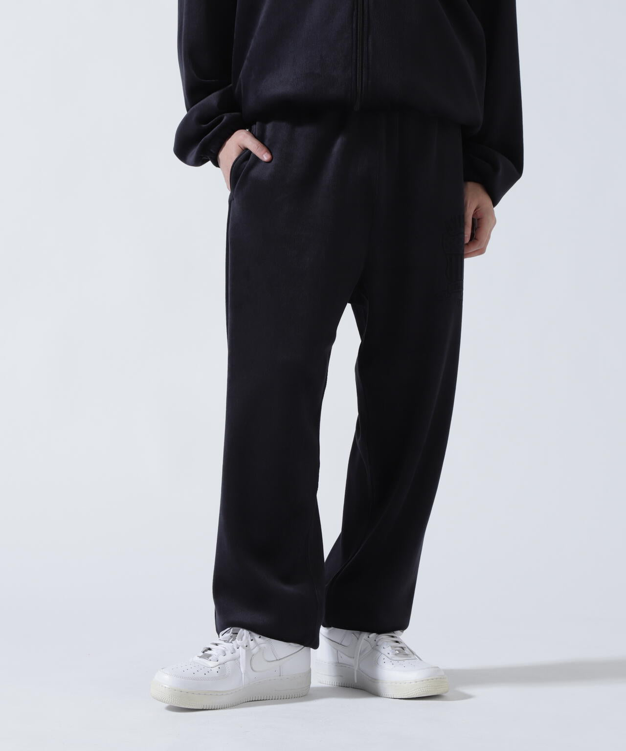 直営店限定》CALL BONDING PANTS ”EMBLEM” | AVIREX（アヴィレックス