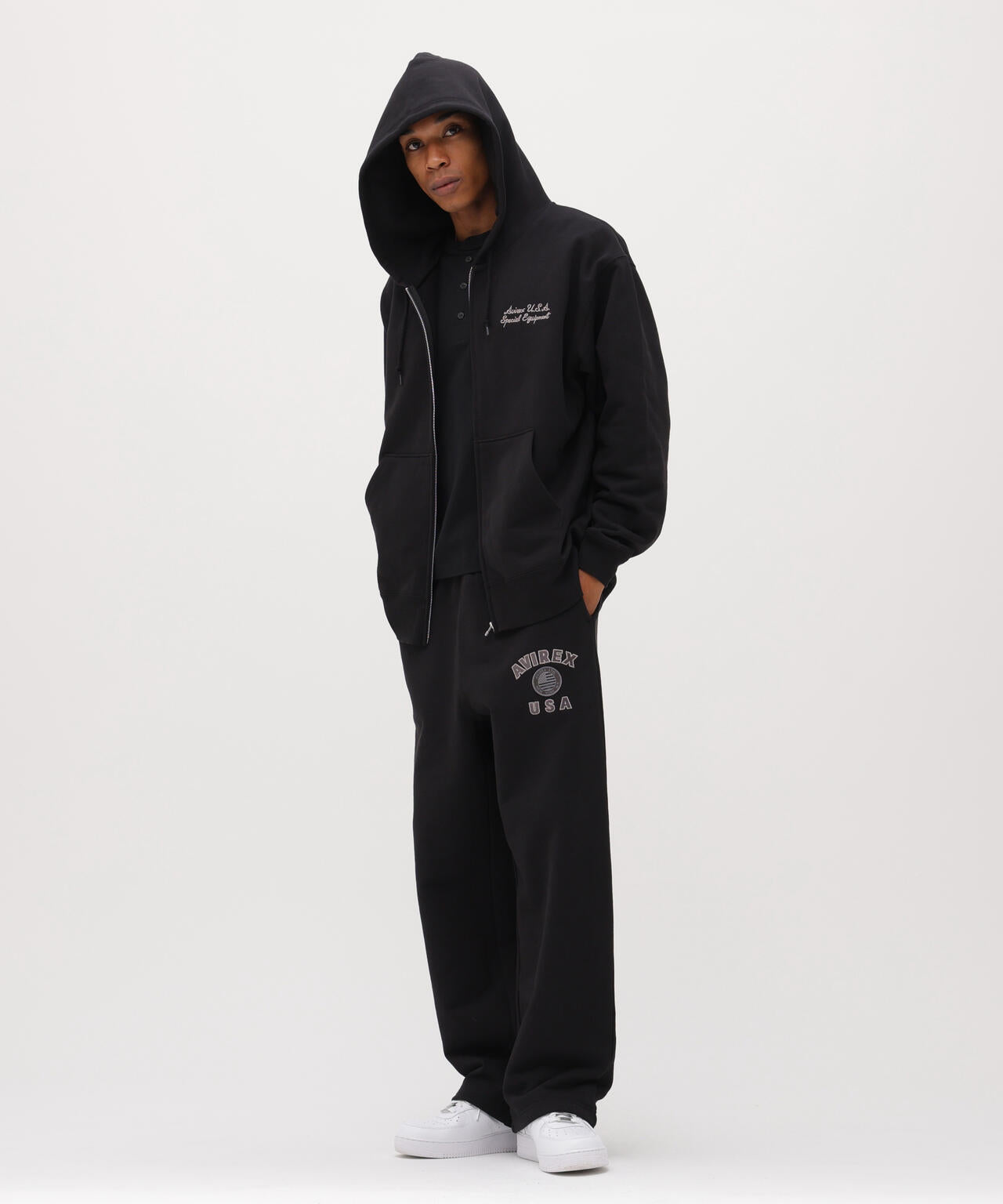 《直営店限定》VARSITY FLAG SWEAT PANTS