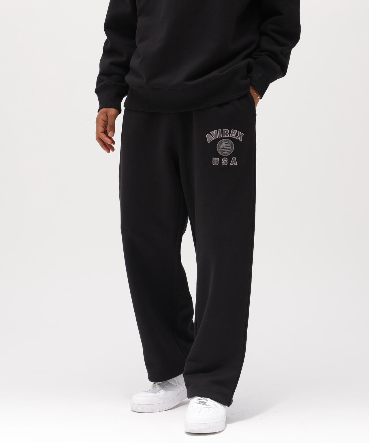 直営店限定》VARSITY FLAG SWEAT PANTS | AVIREX（アヴィレックス