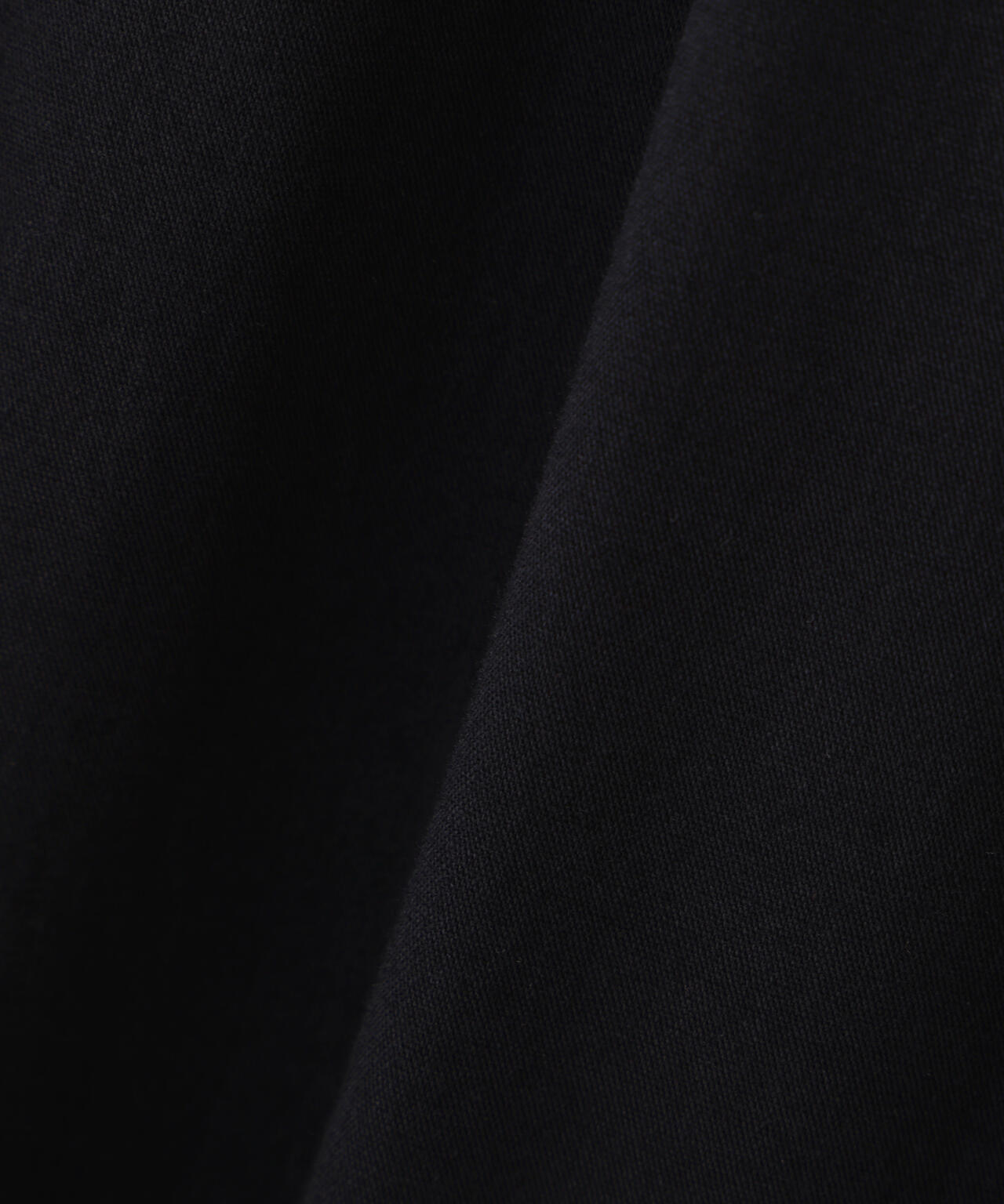 DESIGN BELT TUCK DETAIL PANTS