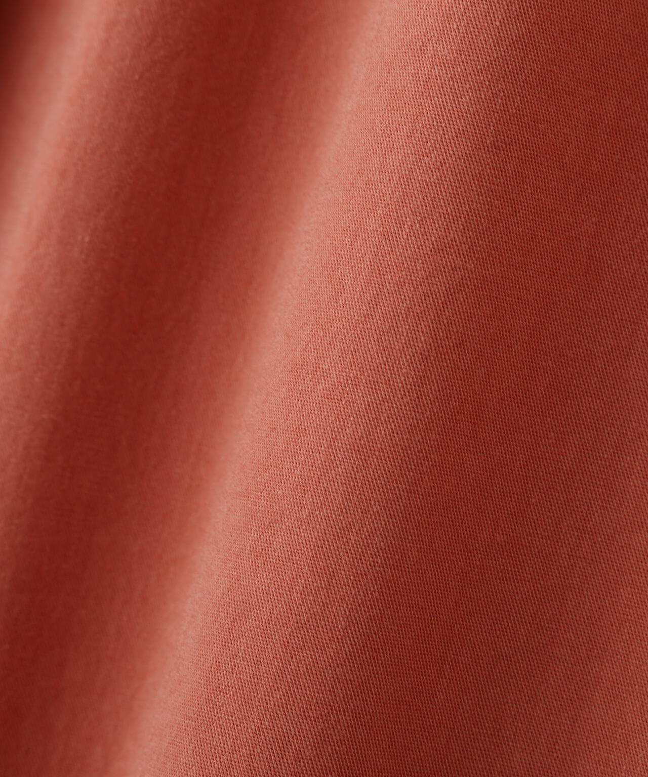 DESIGN BELT TUCK DETAIL PANTS