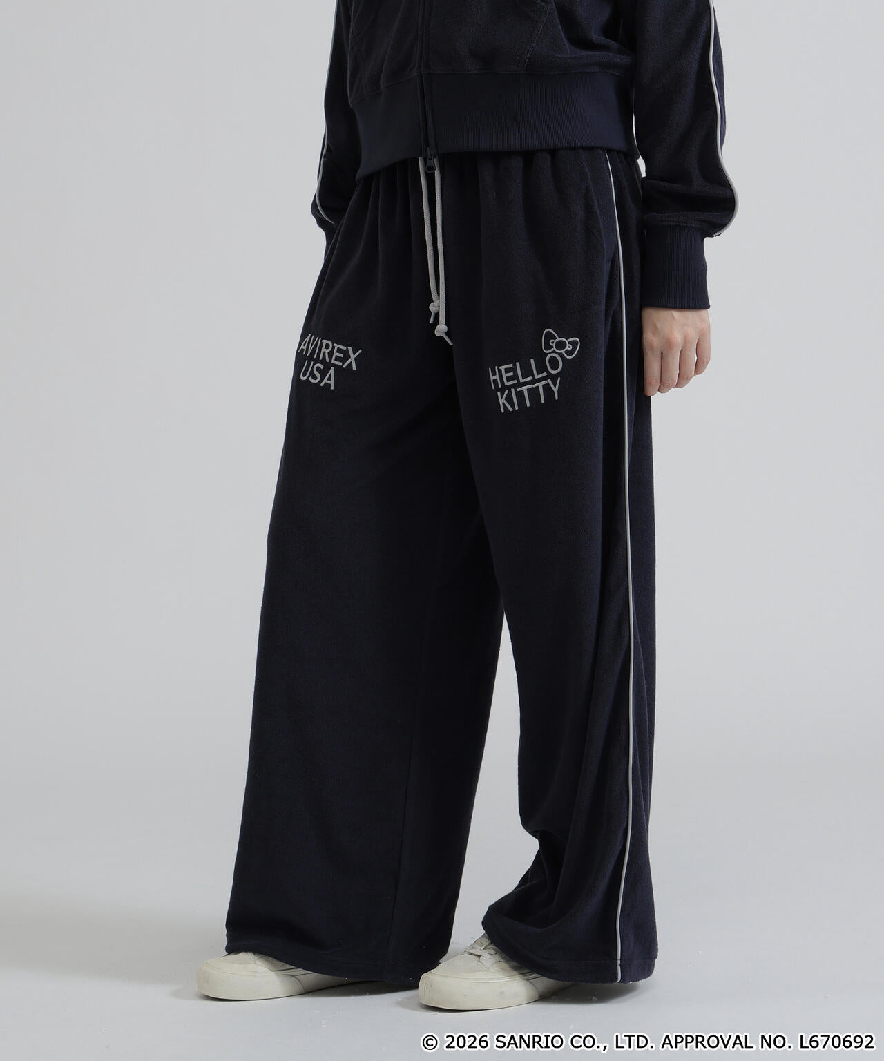 AVIREX×HELLO KITTY》PILE PANTS | AVIREX（アヴィレックス） ｜【公式