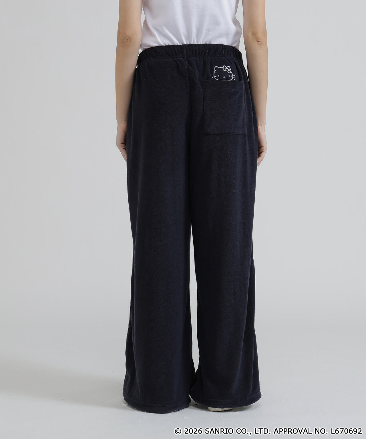 AVIREX×HELLO KITTY》PILE PANTS | AVIREX（アヴィレックス） ｜【公式