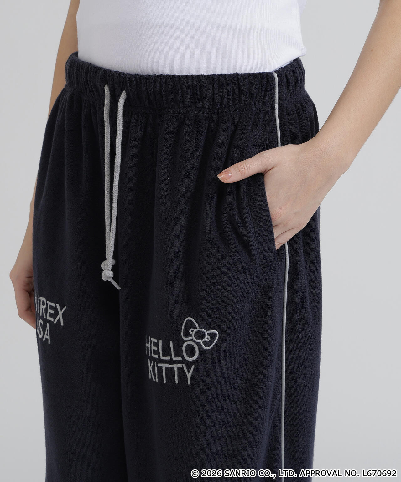 AVIREX×HELLO KITTY》PILE PANTS | AVIREX（アヴィレックス） ｜【公式