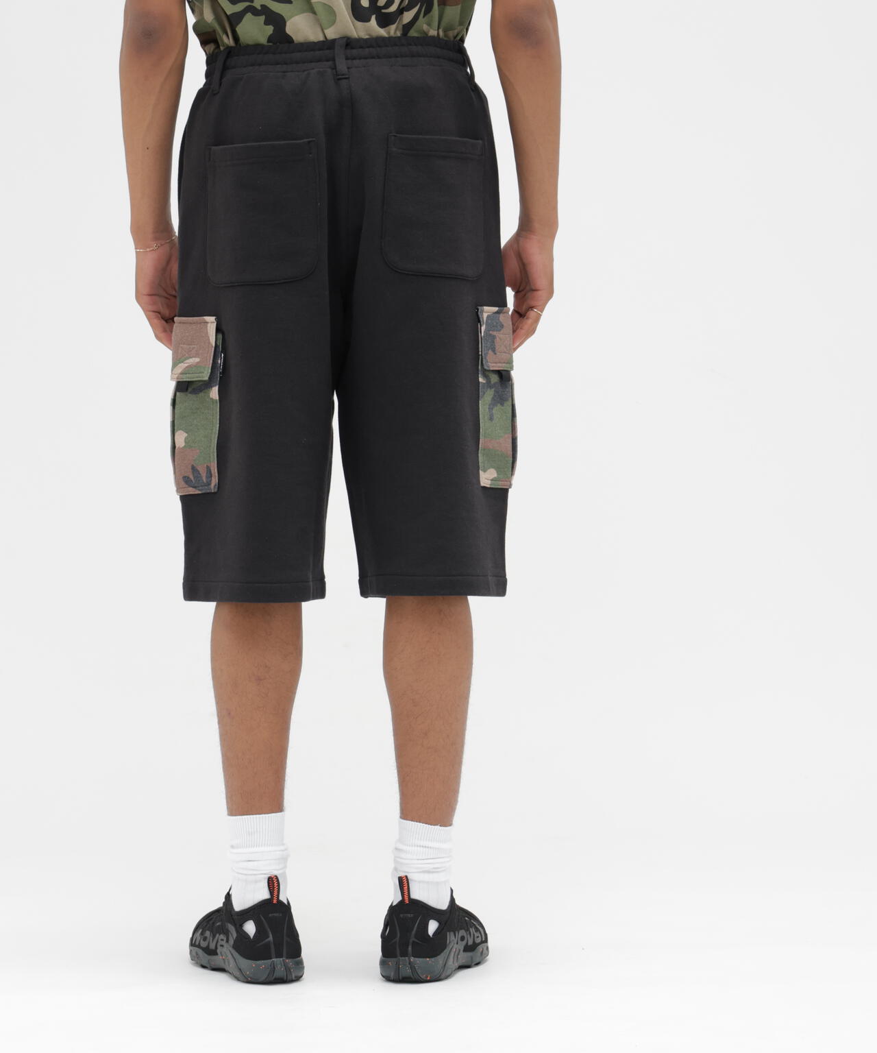 SWEAT CAMO CARGO SHORTS | AVIREX（アヴィレックス） ｜【公式】通販