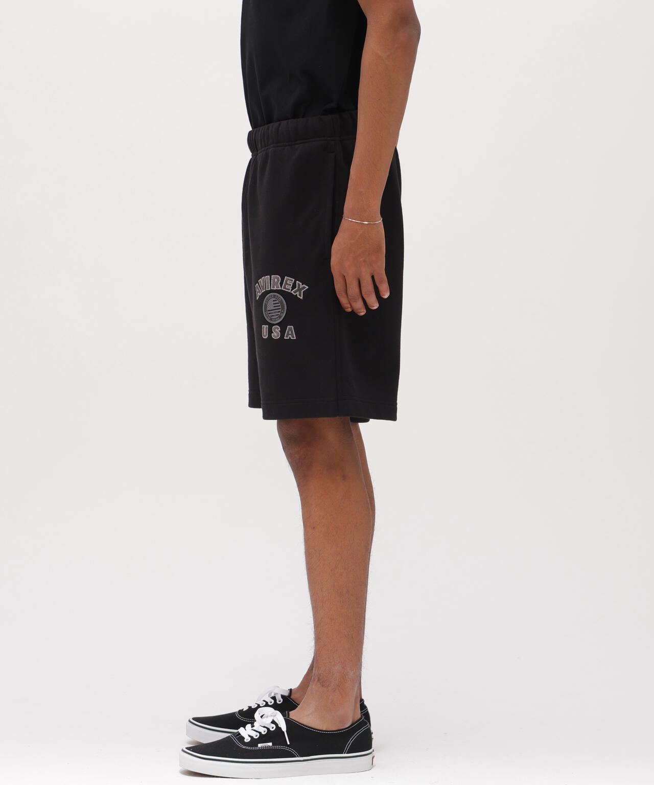直営店限定》VARSITY FLAG SWEAT SHORTS | AVIREX（アヴィレックス