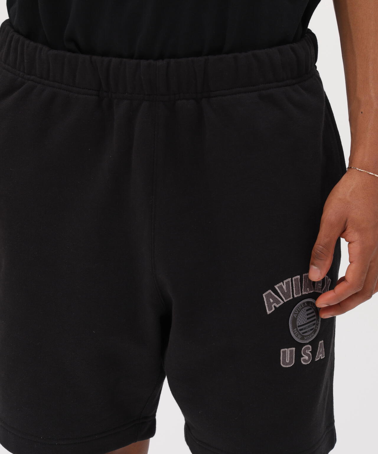 直営店限定》VARSITY FLAG SWEAT SHORTS | AVIREX（アヴィレックス