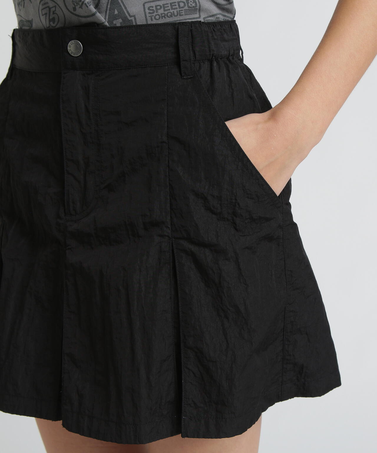 NYLON SKIRT-LIKE PLEATED SKIRT