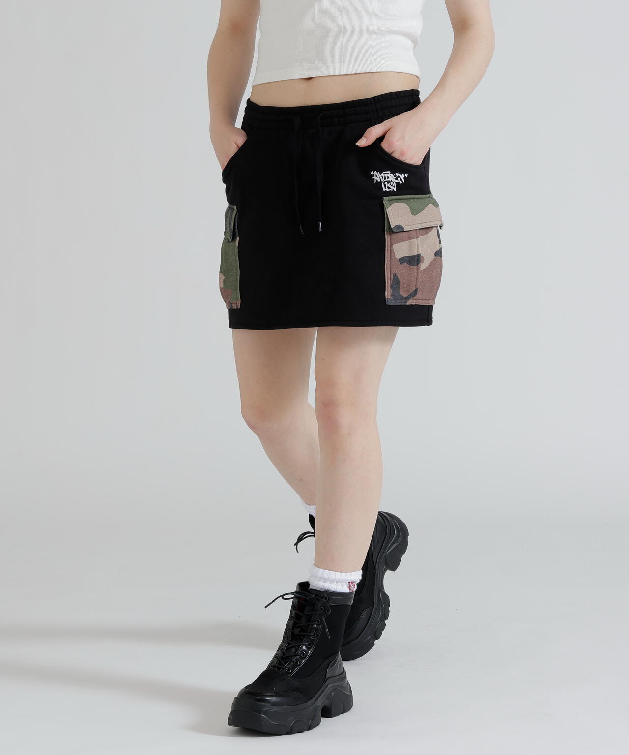 直営店限定》CAMO SWEAT MINI SKIRT | AVIREX（アヴィレックス
