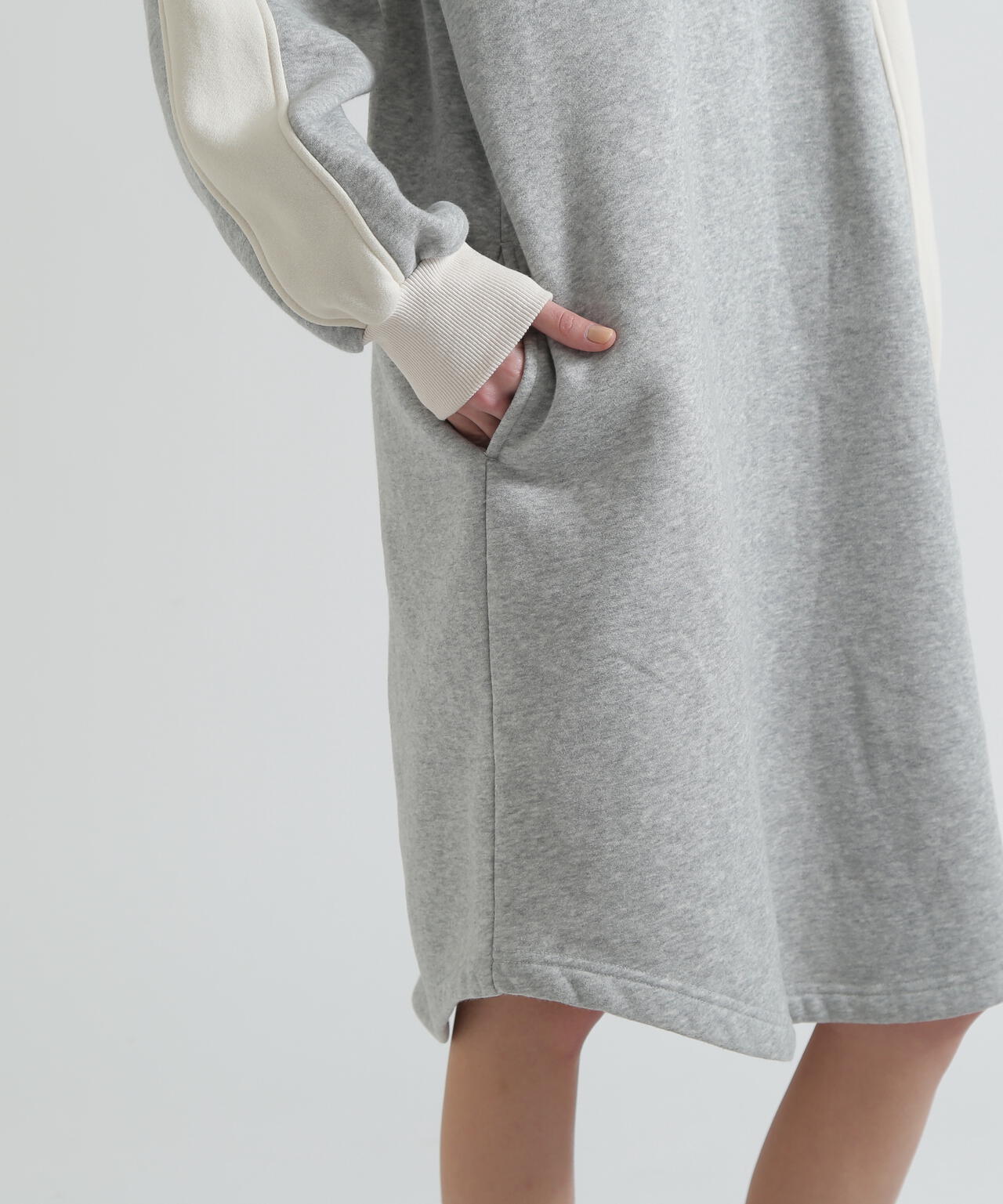 BI-COLOR FLEECE LINED DRESS | AVIREX（アヴィレックス） ｜【公式