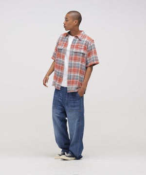 H:178cm C:90cm W:68cm H:94cm 着用サイズ：L