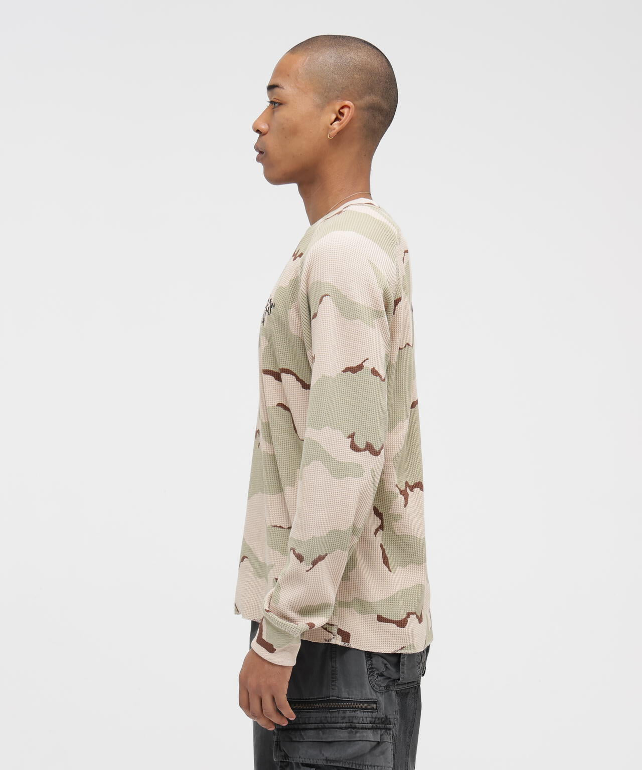 直営店限定》MINI WAFFLE CAMO RAGLAN L/S T-SHIRT | AVIREX