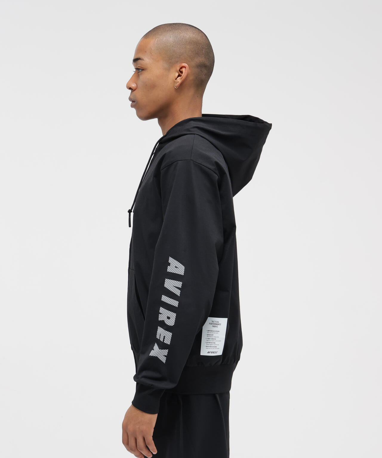 あみ　黒 DRYFLEX UTILITY ZIP HOODIE | AVIREX（アヴィレックス） ｜【公式