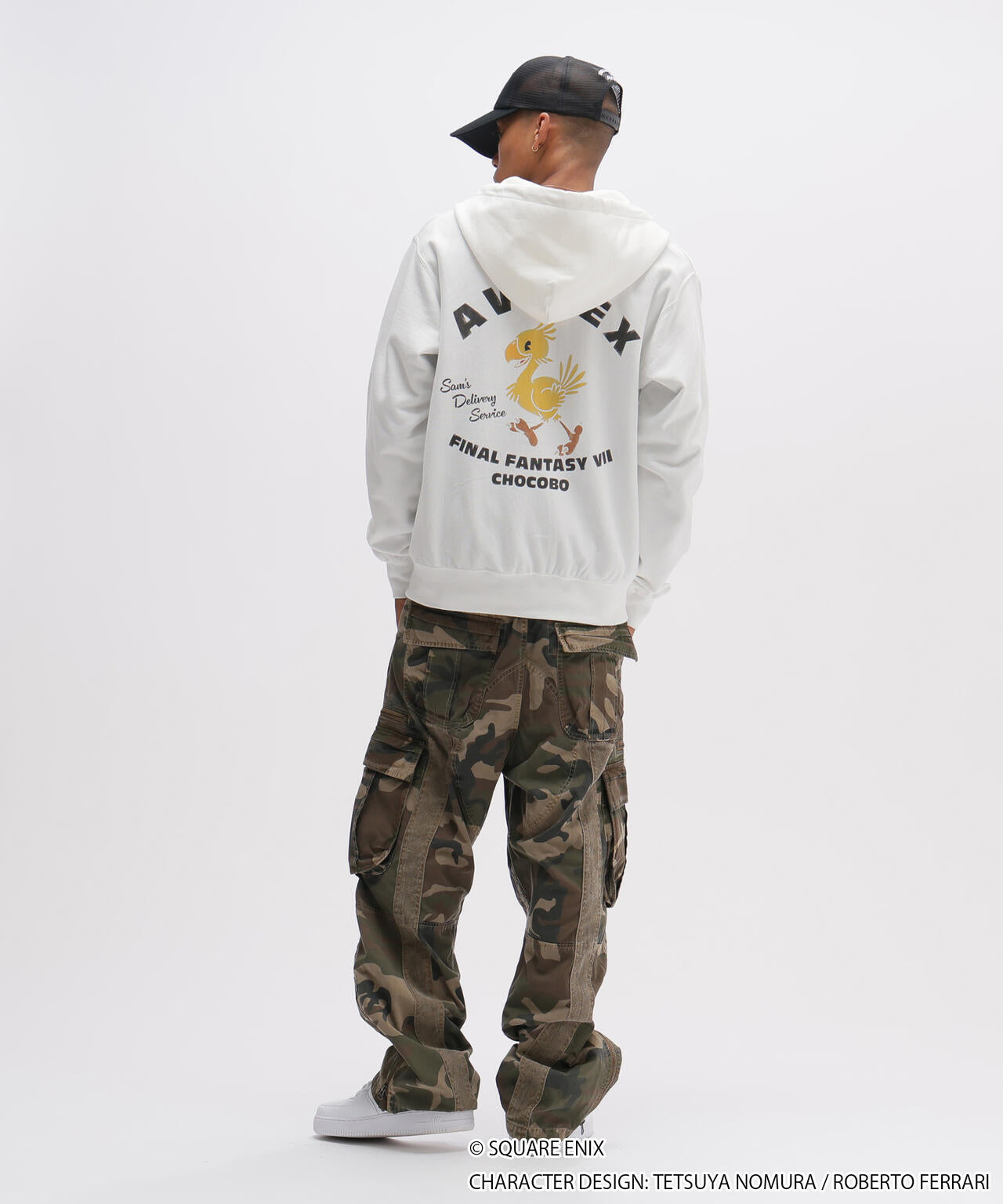 《AVIREX × FINAL FANTASY VII REMAKE》ZIP UP HOODIE ”CHOCOBO”