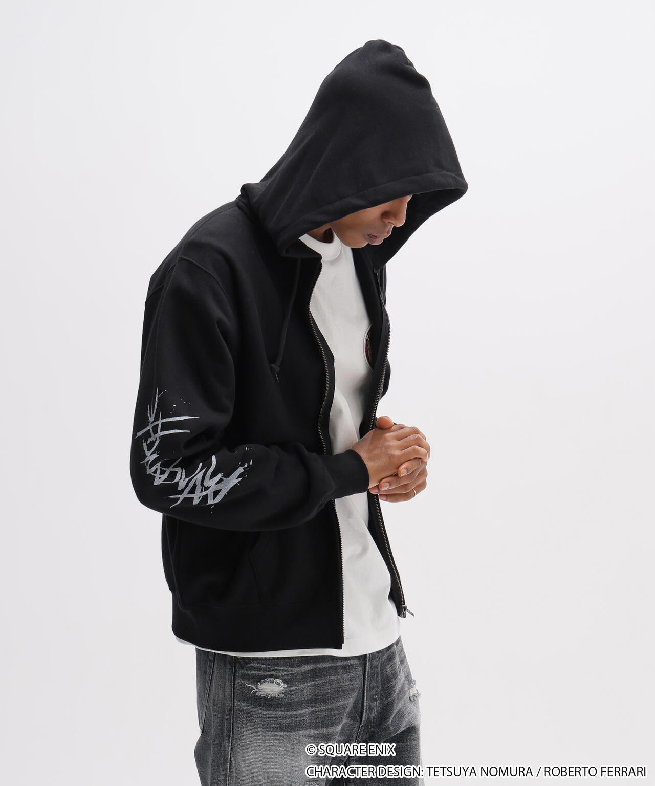 AVIREX × FINAL FANTASY VII REMAKE》ZIP UP HOODIE ”SEVENTH HEAVEN