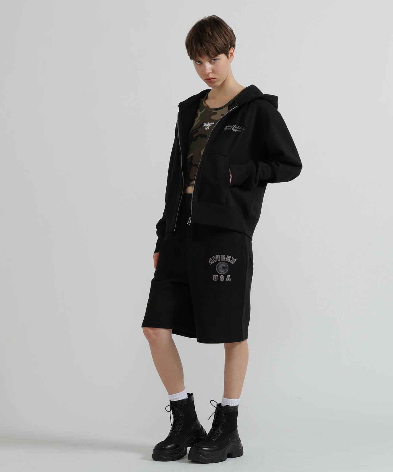 《WOMAN/直営店限定》VARSITY FLAG PARKA