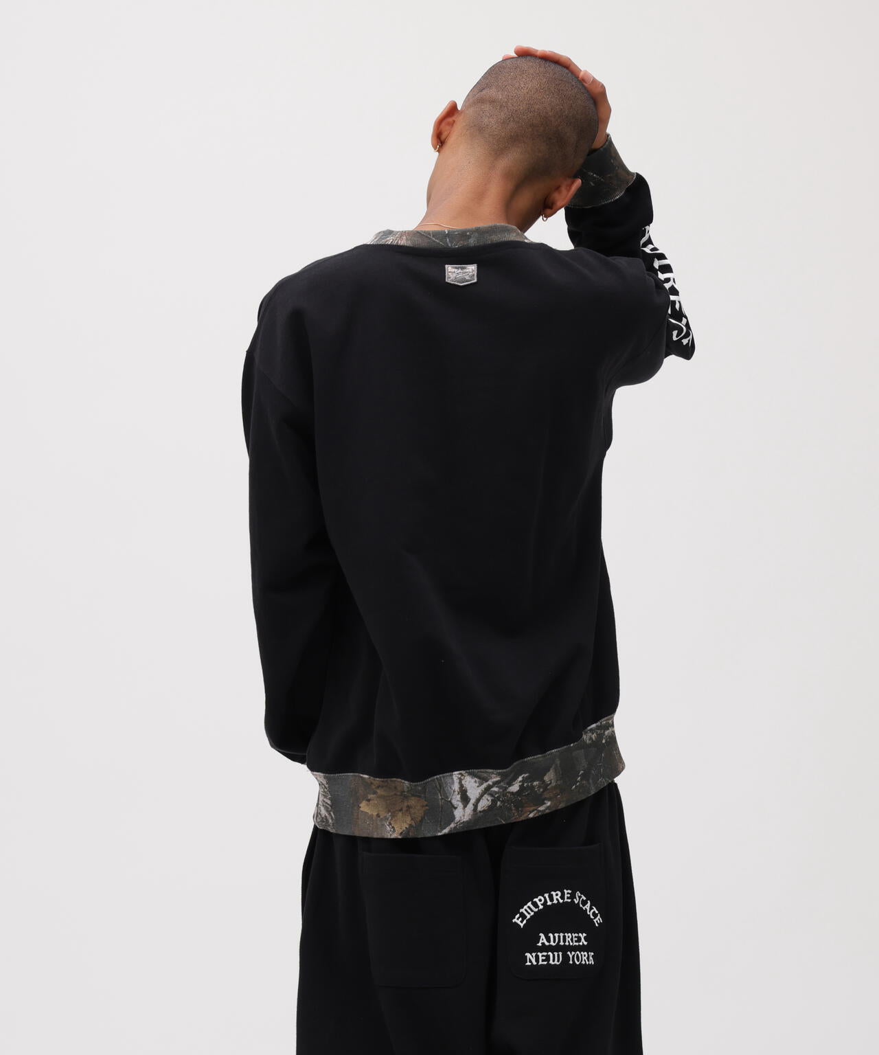 CREW NECK SWEAT ”REAL TREE CAMO” | AVIREX（アヴィレックス