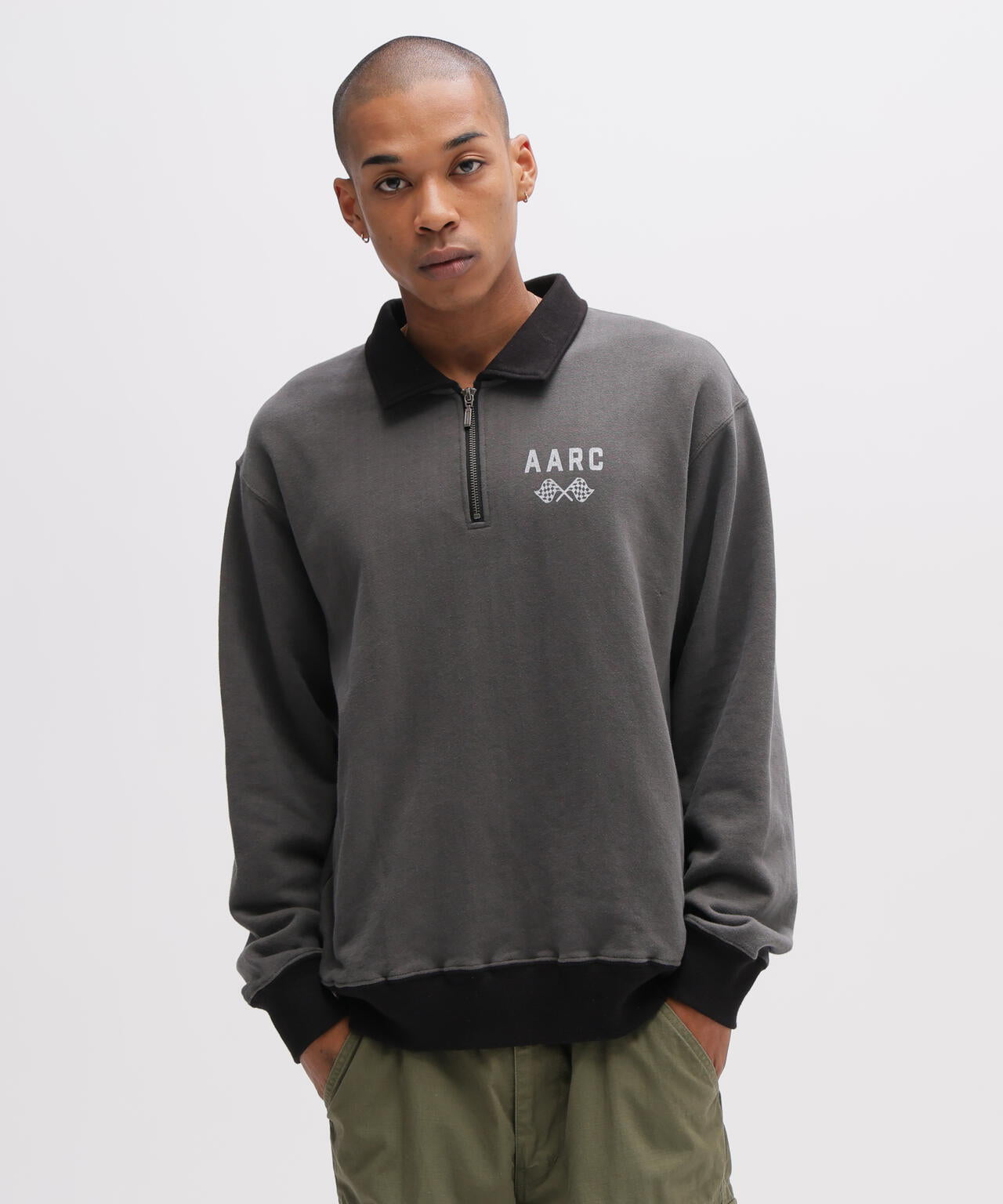 《A.A.R.C》HALF ZIP SWEAT