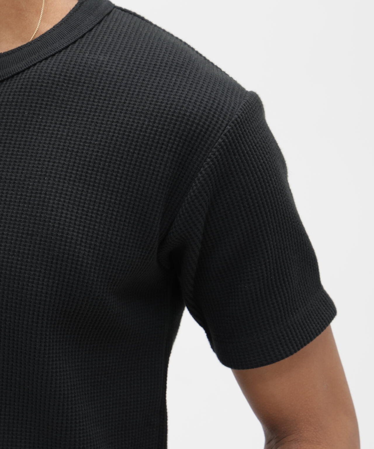 MINI WAFFLE HENLEY NECK T-SHIRT ”STENCIL” | AVIREX（アヴィレックス